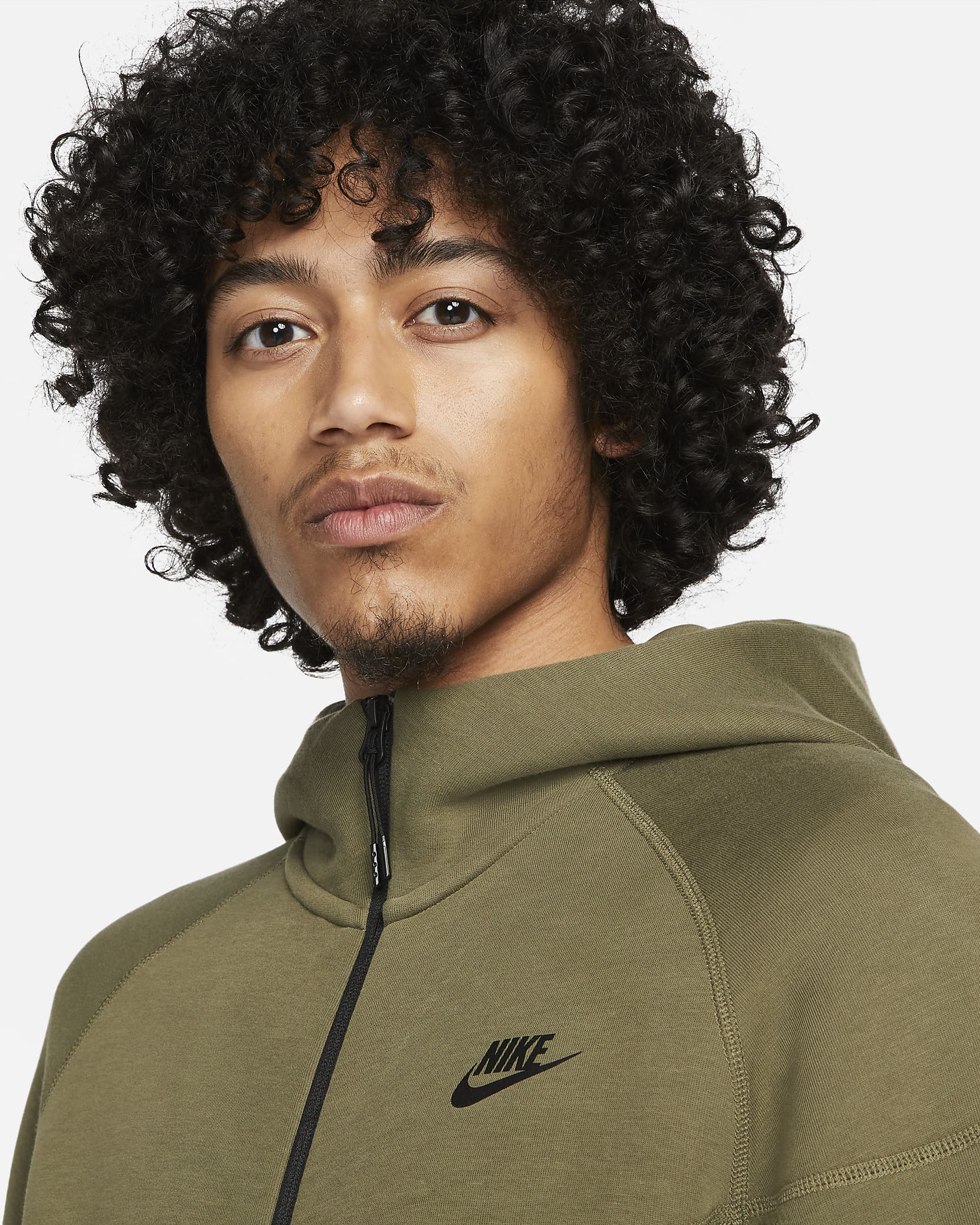 Pánská mikina s kapucí a dlouhým zipem Nike Sportswear Tech Fleece Windrunner - Medium Olive/Černá