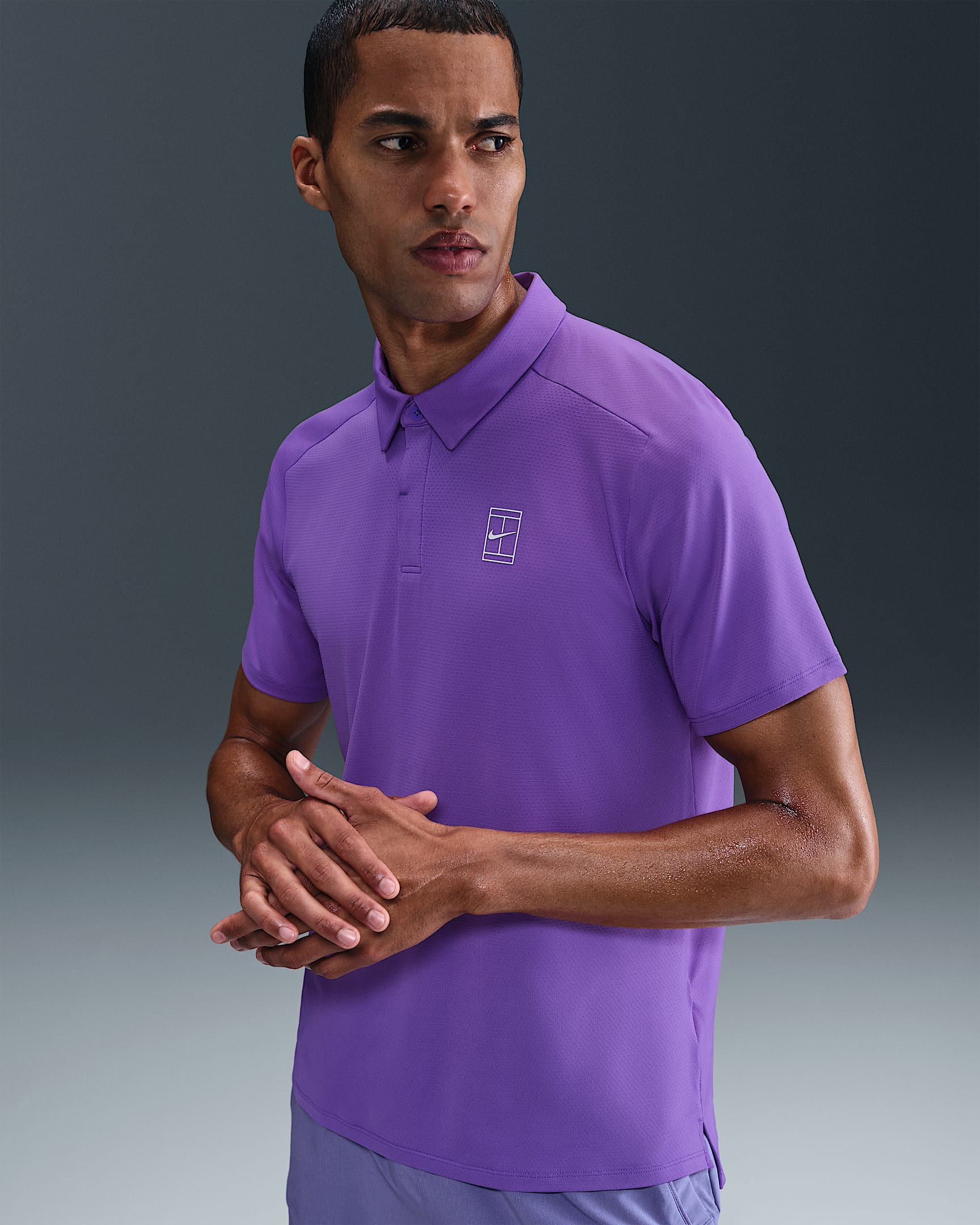 Męska koszulka polo do tenisa Dri-FIT NikeCourt Advantage - Action Grape/Biel