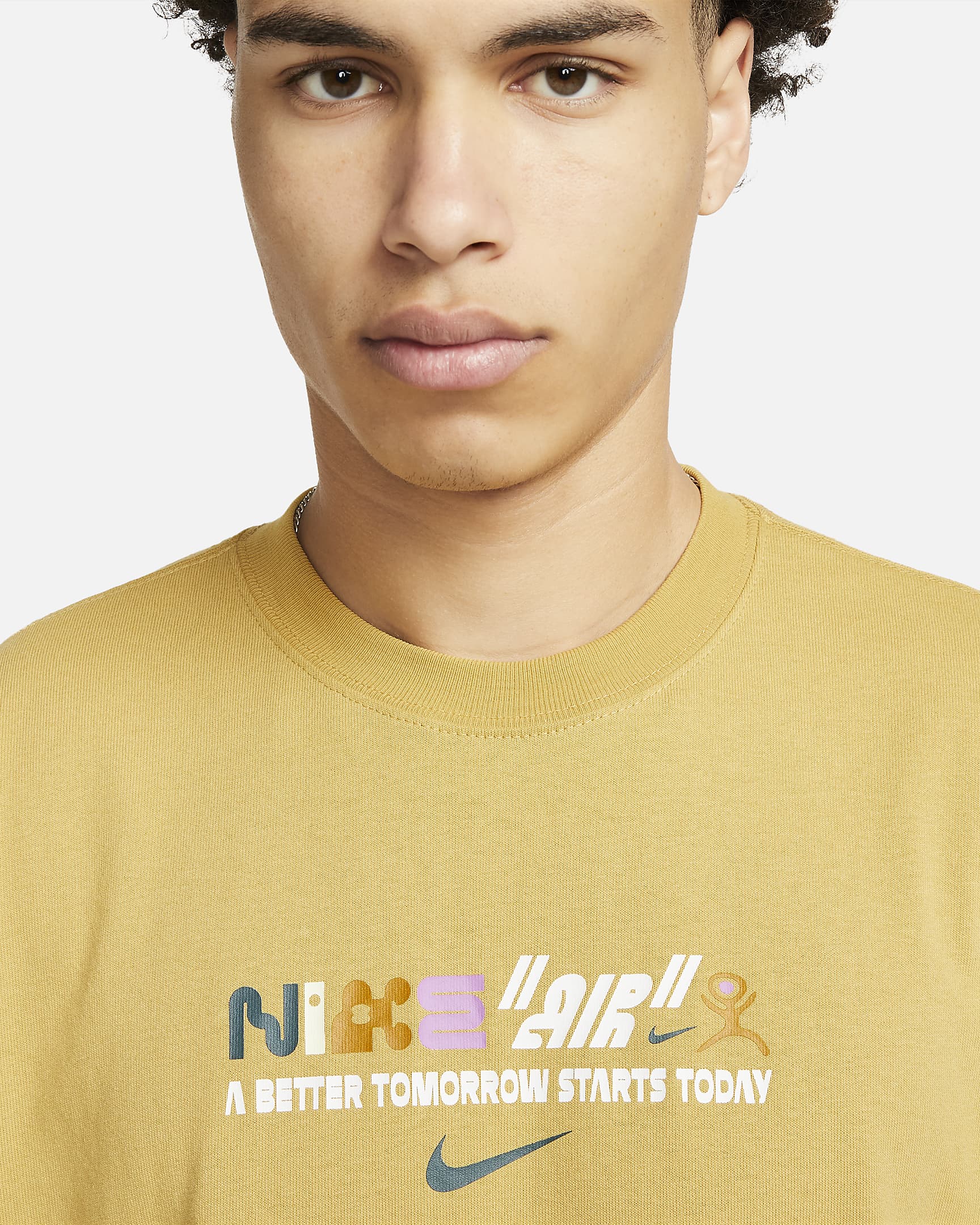 Nike Sportswear Men's TShirt. Nike AE