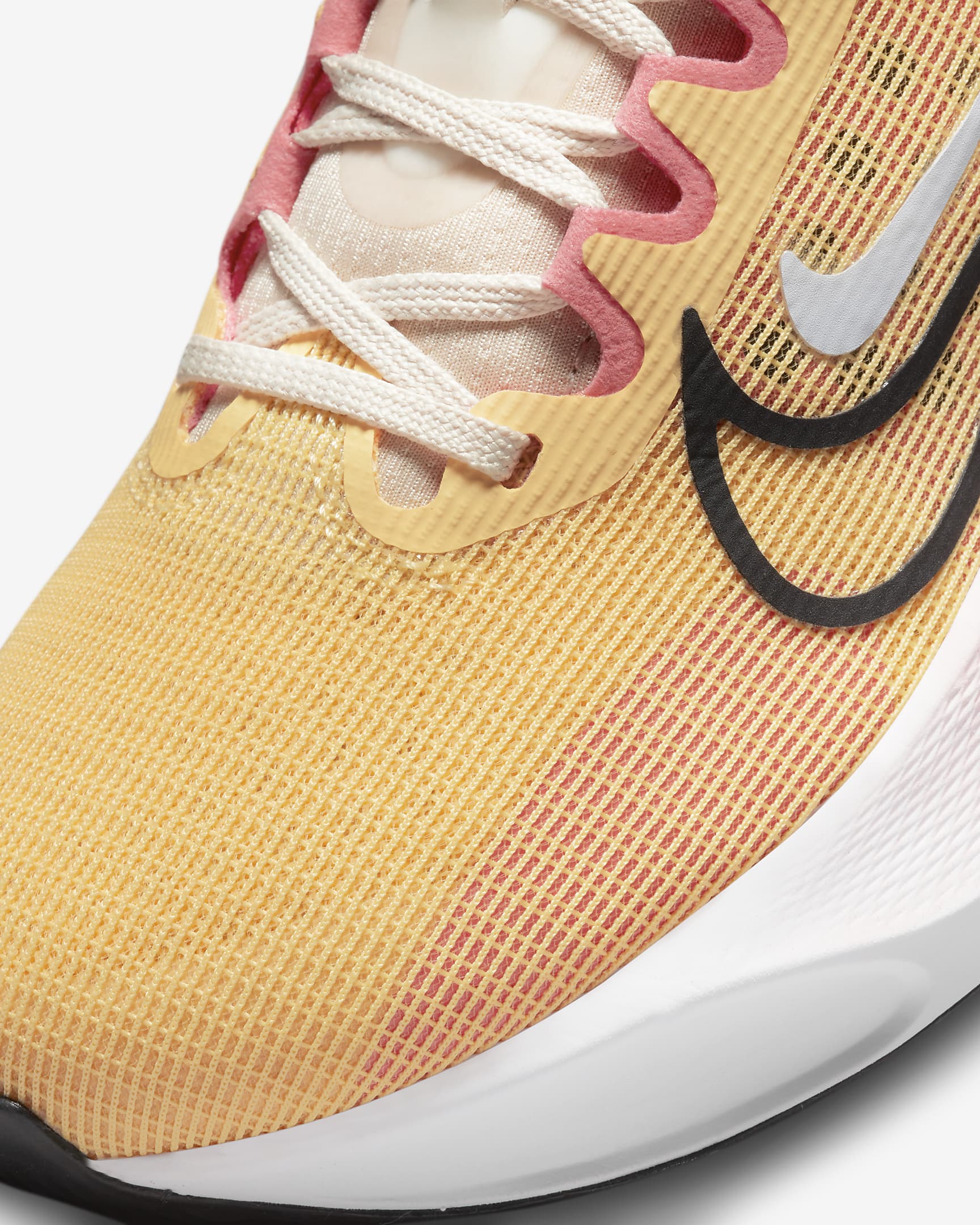 Nike Zoom Fly 5 Women's Road Running Shoes. Nike PT