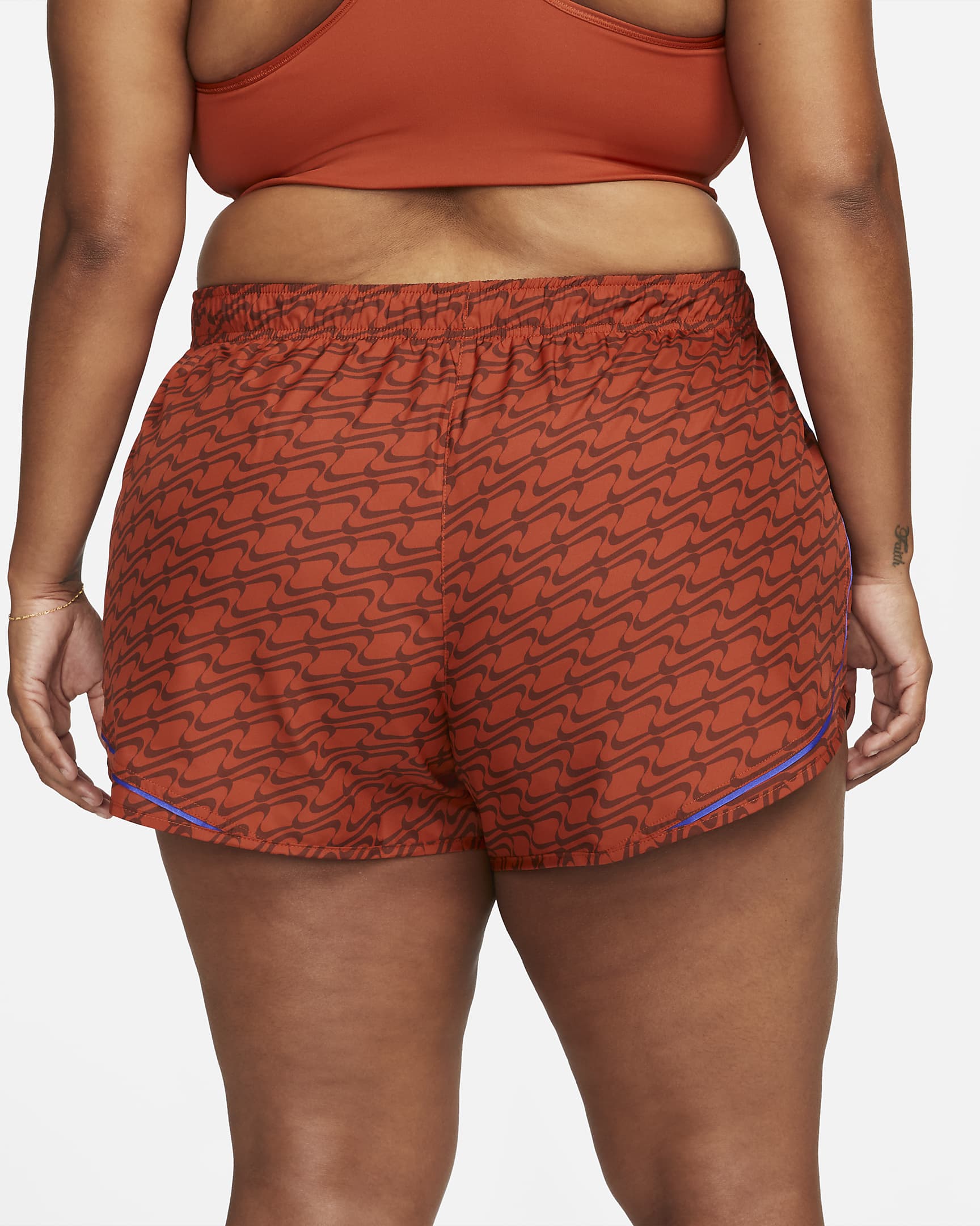 Nike DriFIT Tempo Icon Clash Women's Running Shorts (Plus Size).