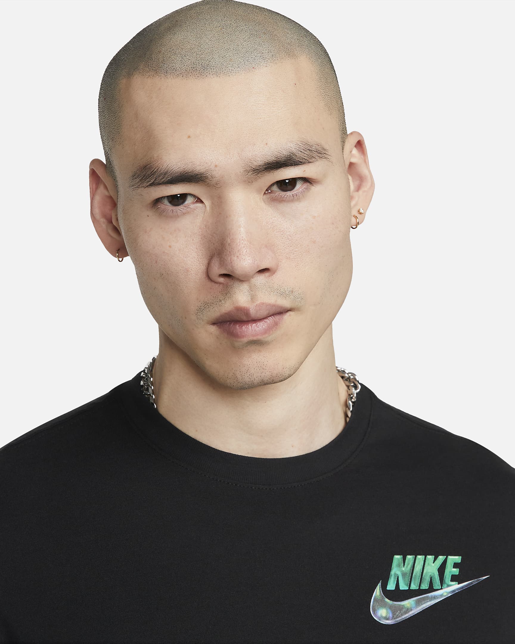 Nike Sportswear 男款 T 恤 - 黑色