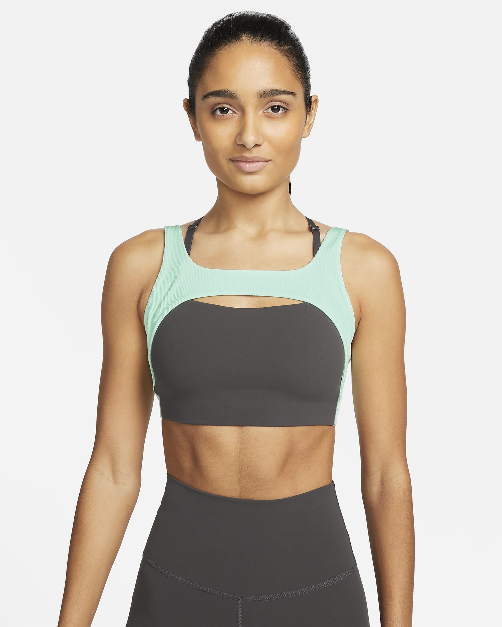 Bra deportivo de tela de canalé con forro ligero de baja sujeción para mujer Nike Yoga Indy - Ceniza medio/Espuma menta/Gris partícula