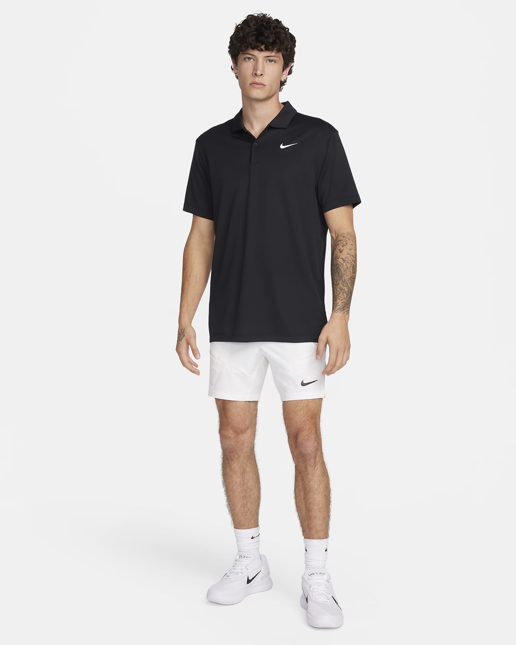 NikeCourt Advantage Dri-FIT tennisshorts voor heren (18 cm) - Wit/Wit/Zwart