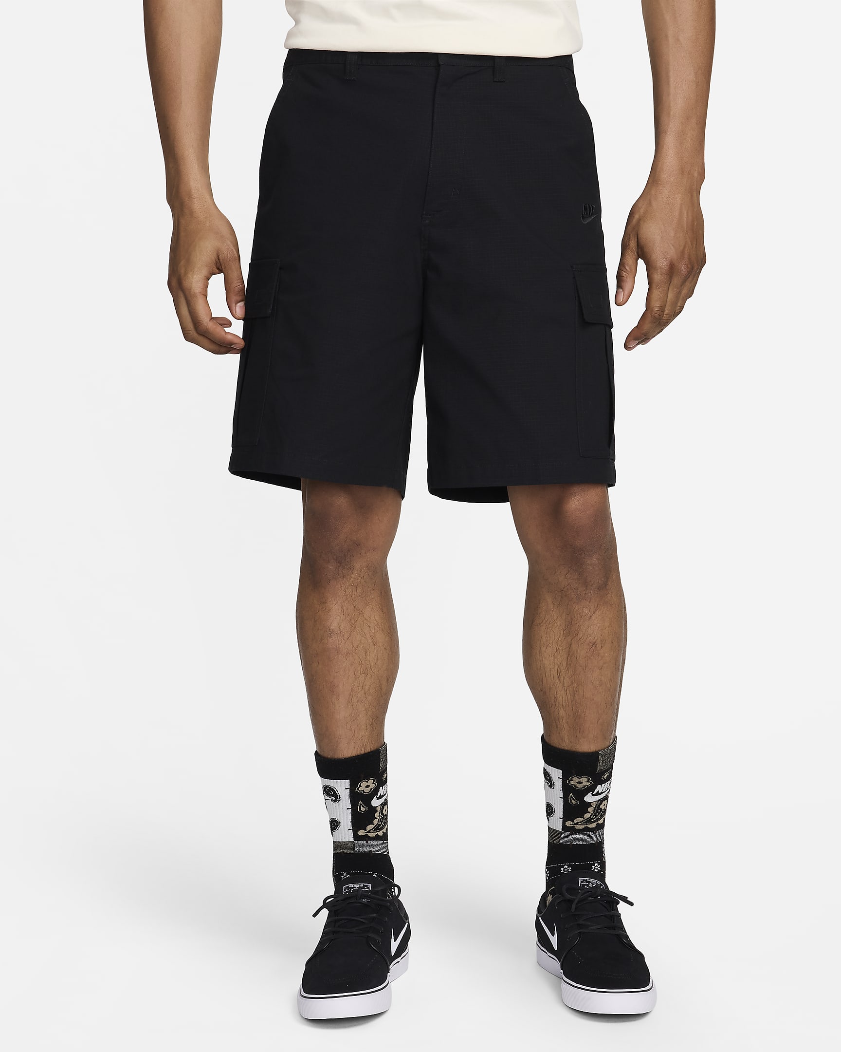 Nike Club Men's Woven Cargo Shorts - Black/Black