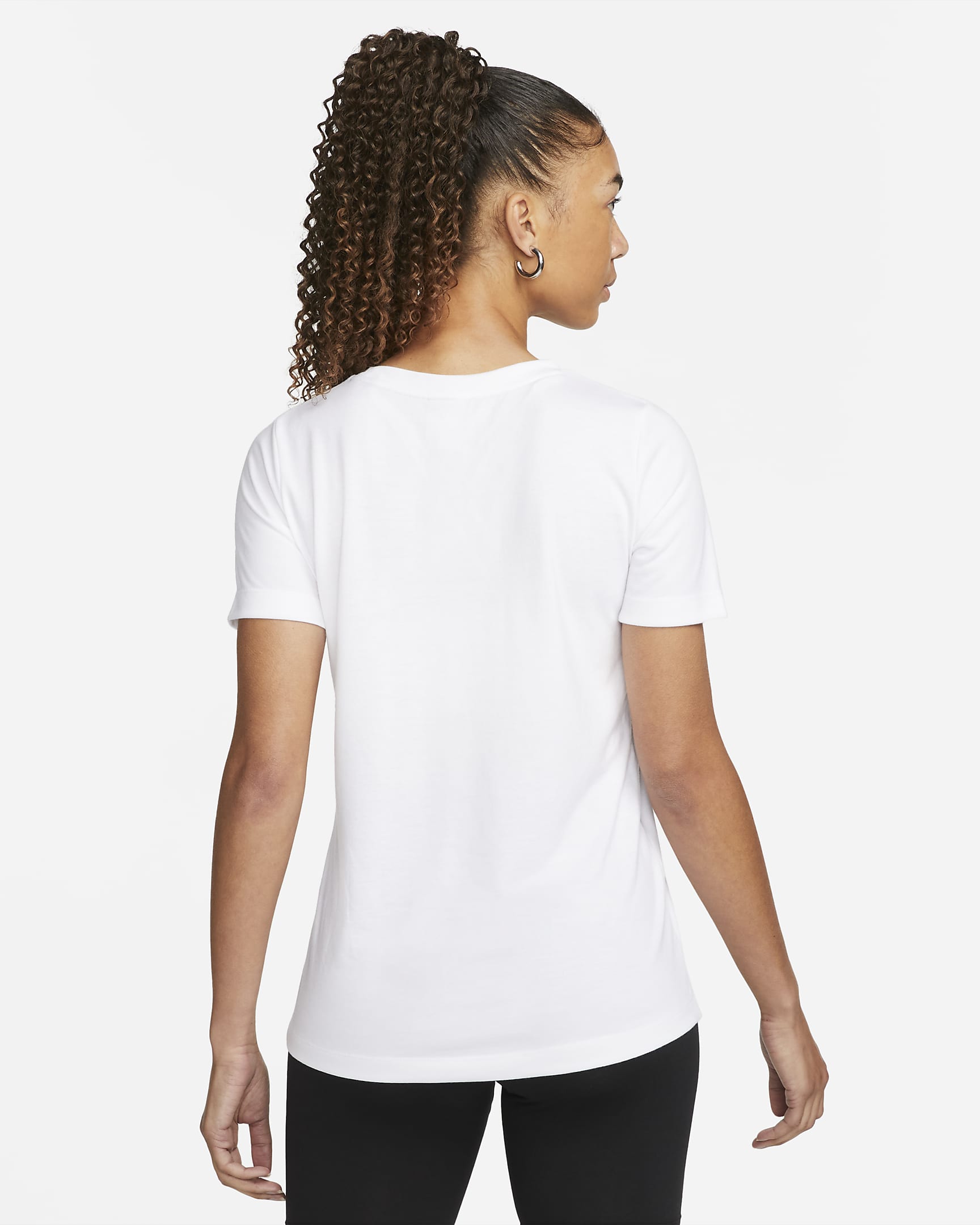 Haut à manches courtes avec logo Nike Sportswear Essential pour Femme - Blanc/Blanc/Noir