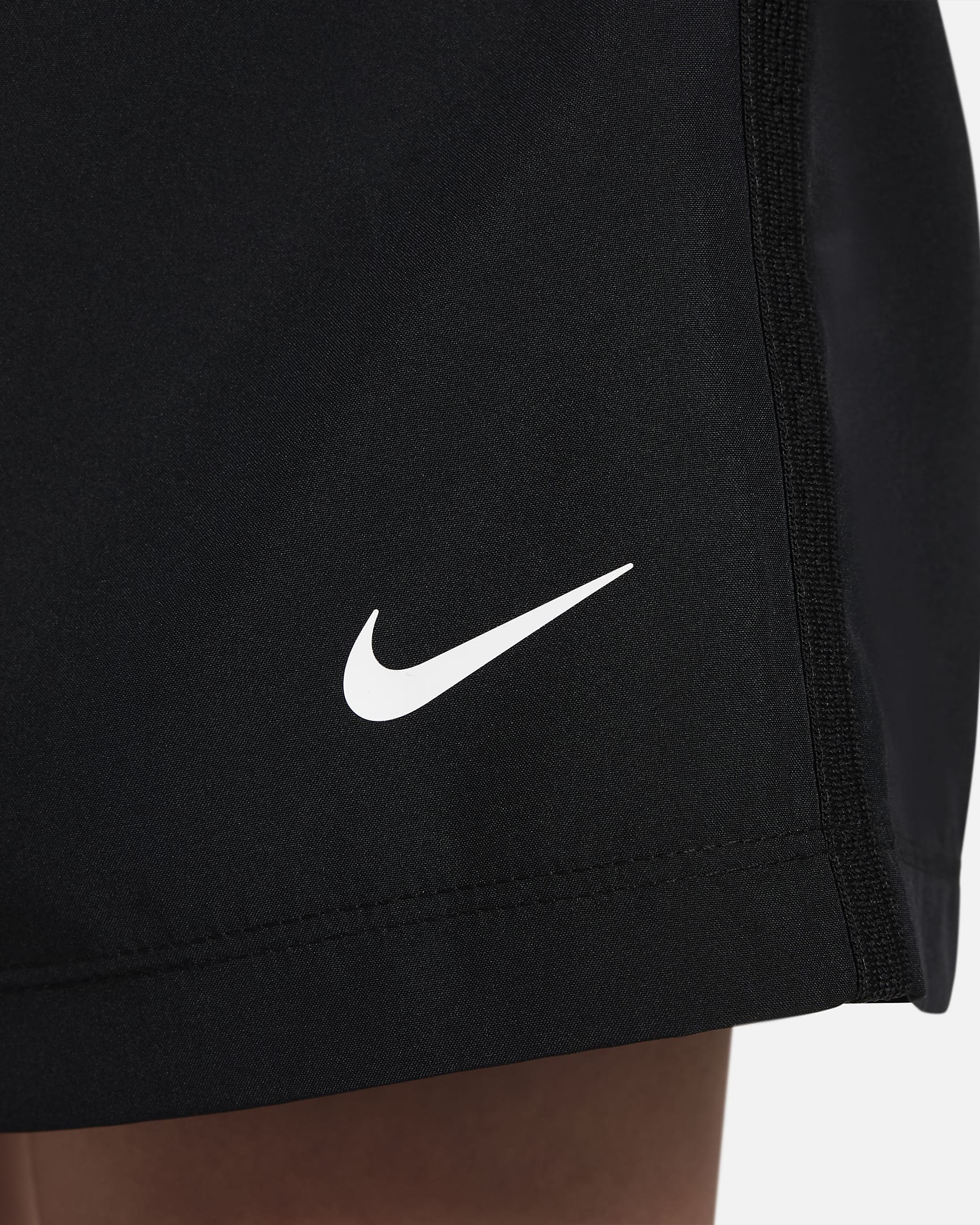 Nike Multi Pantalons curts Dri-FIT d'entrenament - Nen - Negre/Blanc