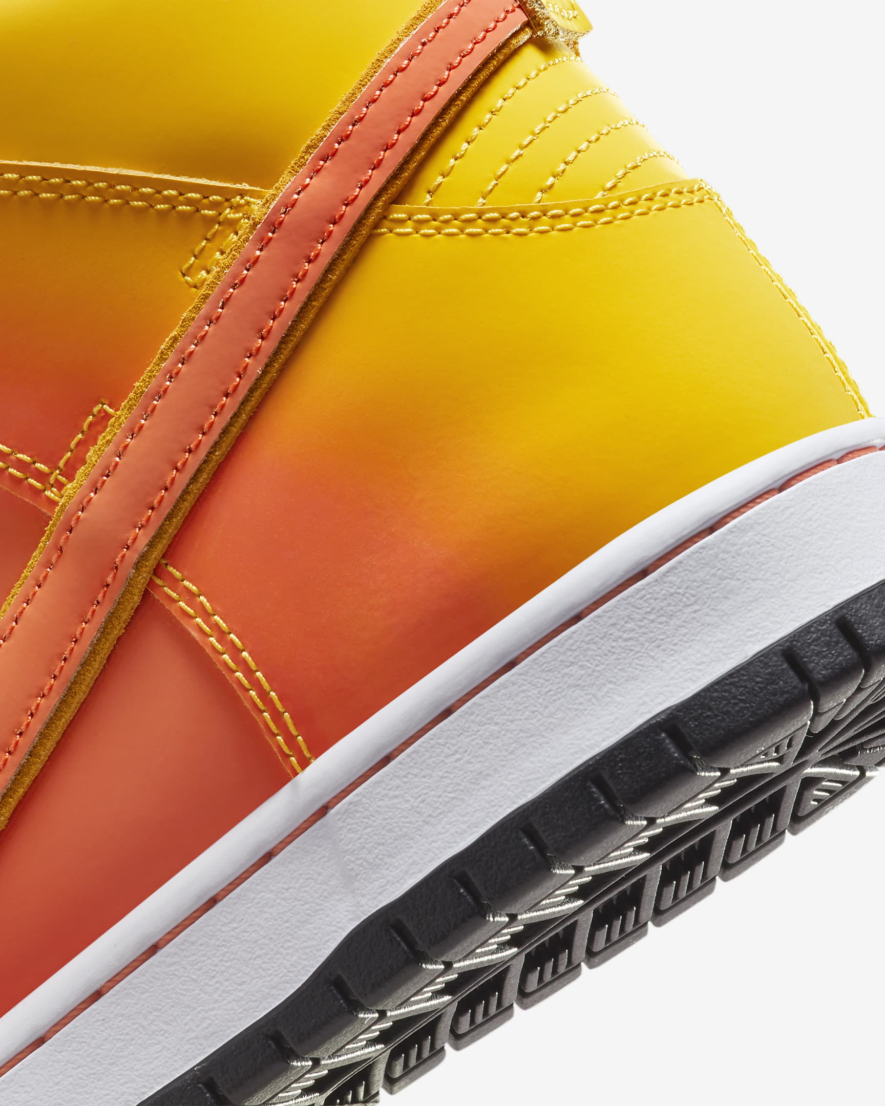 Nike SB Dunk High Pro Skate Shoes.