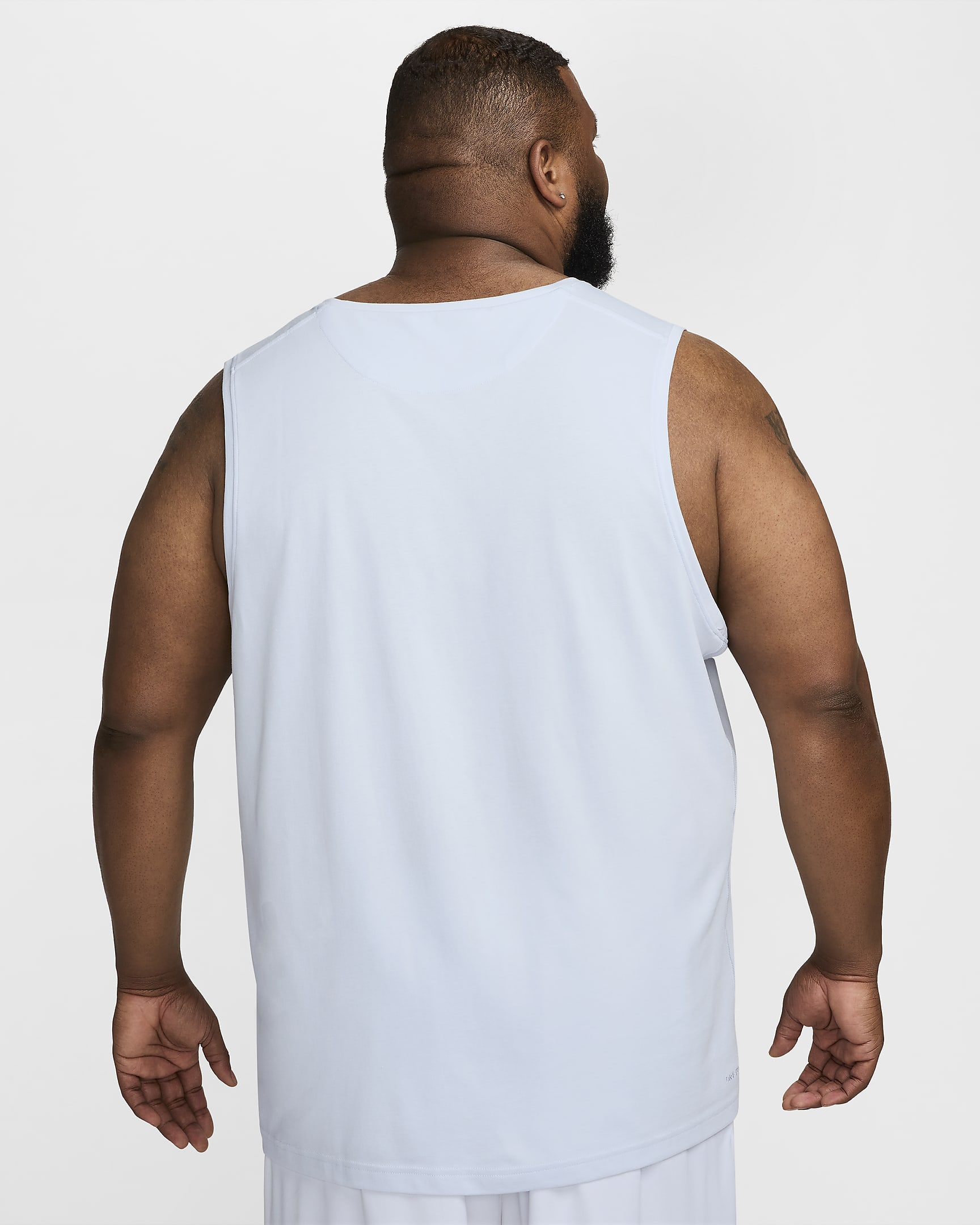 Nike Primary Men's Dri-FIT Versatile Tank. Nike.com