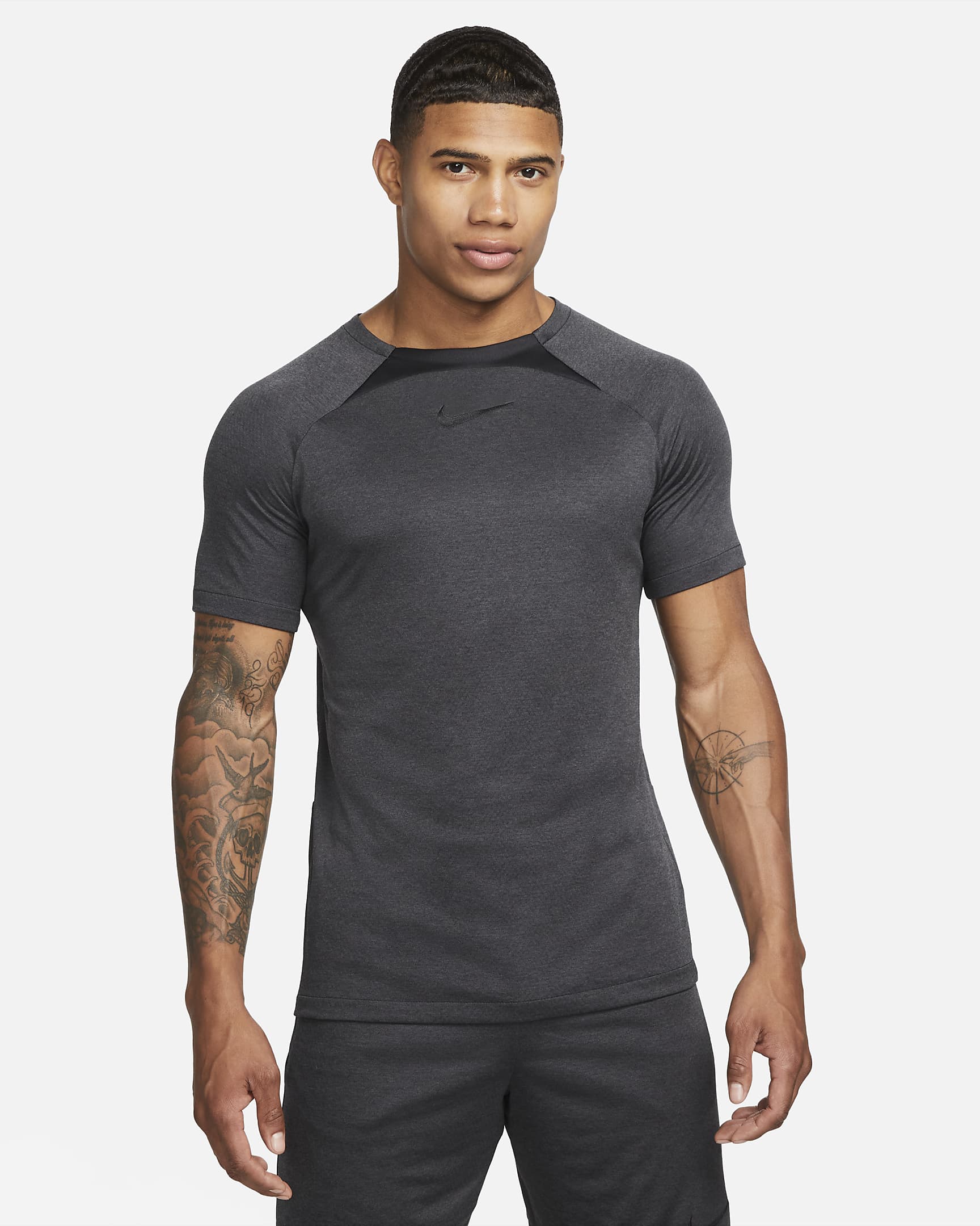 Nike Academy Men's Dri-FIT Short-Sleeve Football Top - Black/Black