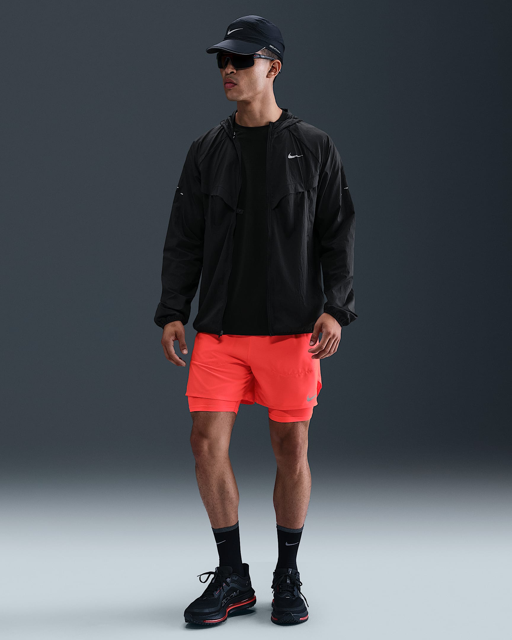 Nike Stride Dri-FIT Hybrid-Laufshorts für Herren (ca. 12,5 cm) - Bright Crimson/Bright Crimson/Schwarz