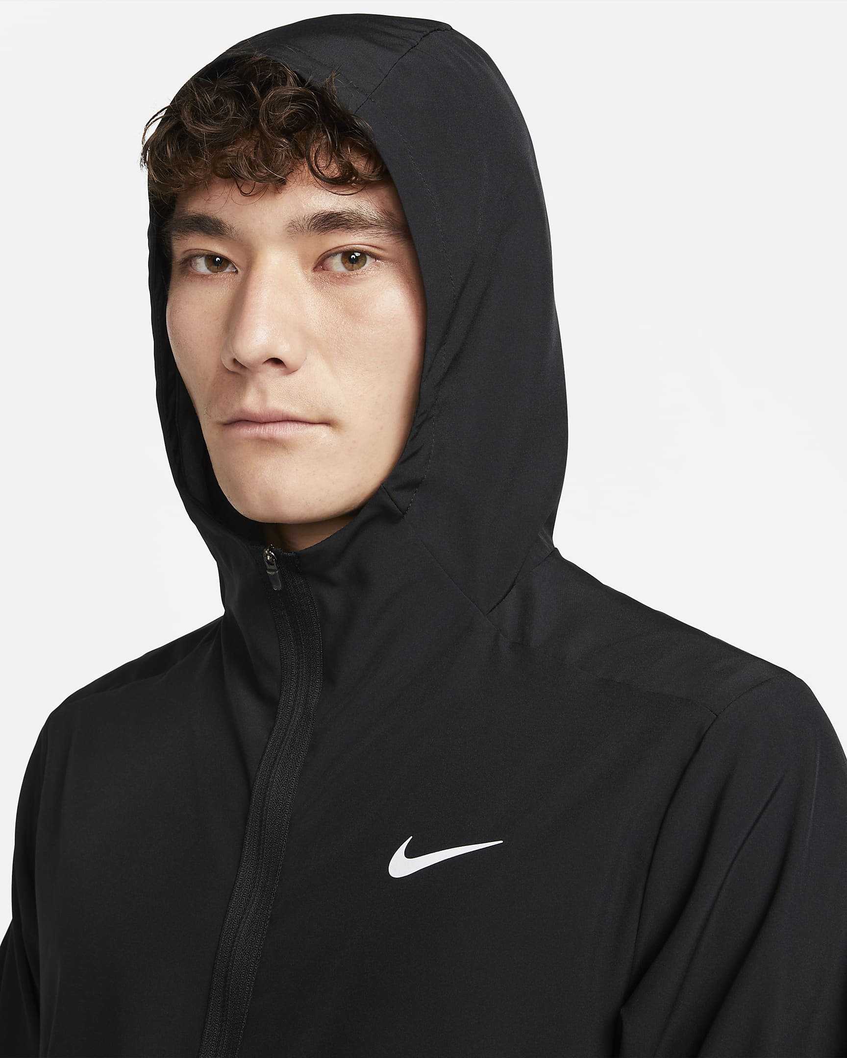 เสื้อแจ็คเก็ตอเนกประสงค์มีฮู้ดผู้ชาย Dri-FIT Nike Form - ดำ