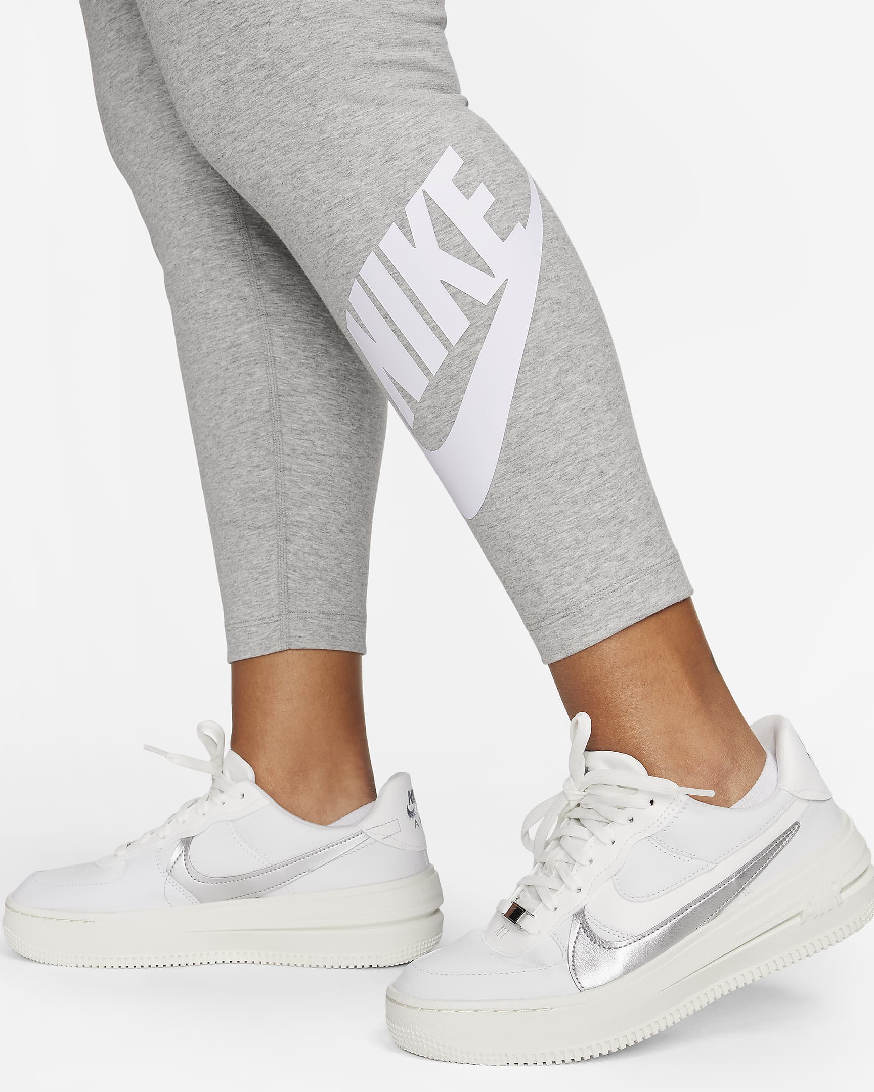 Nike Sportswear Classics Women's High-Waisted Graphic Leggings (Plus ...