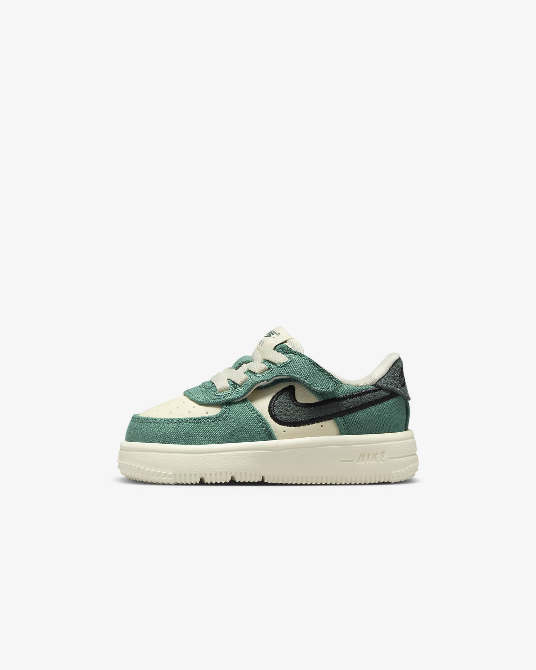 Nike Force 1 Low LV8 3 EasyOn Schuh für Babys und Kleinkinder - Coconut Milk/Bicoastal/Gum Dark Brown/Vintage Green