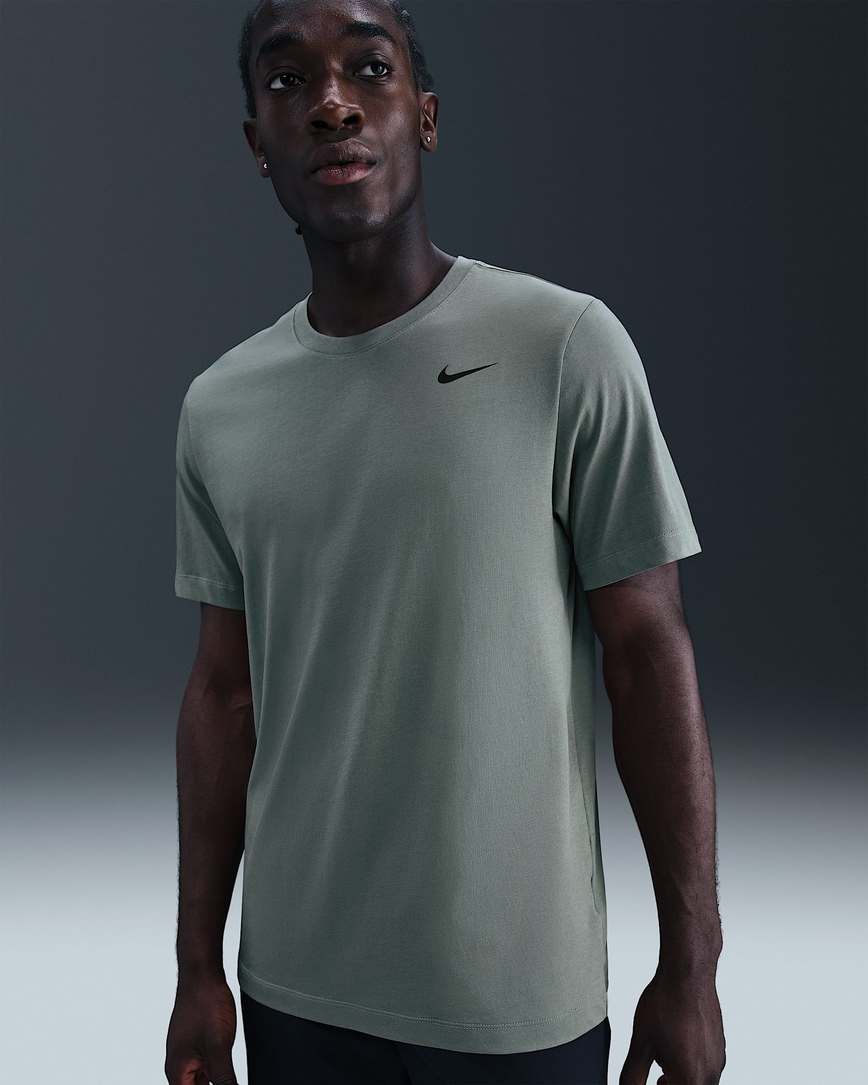 Nike Dri-FIT Men's Fitness T-Shirt - Clay Green/Black