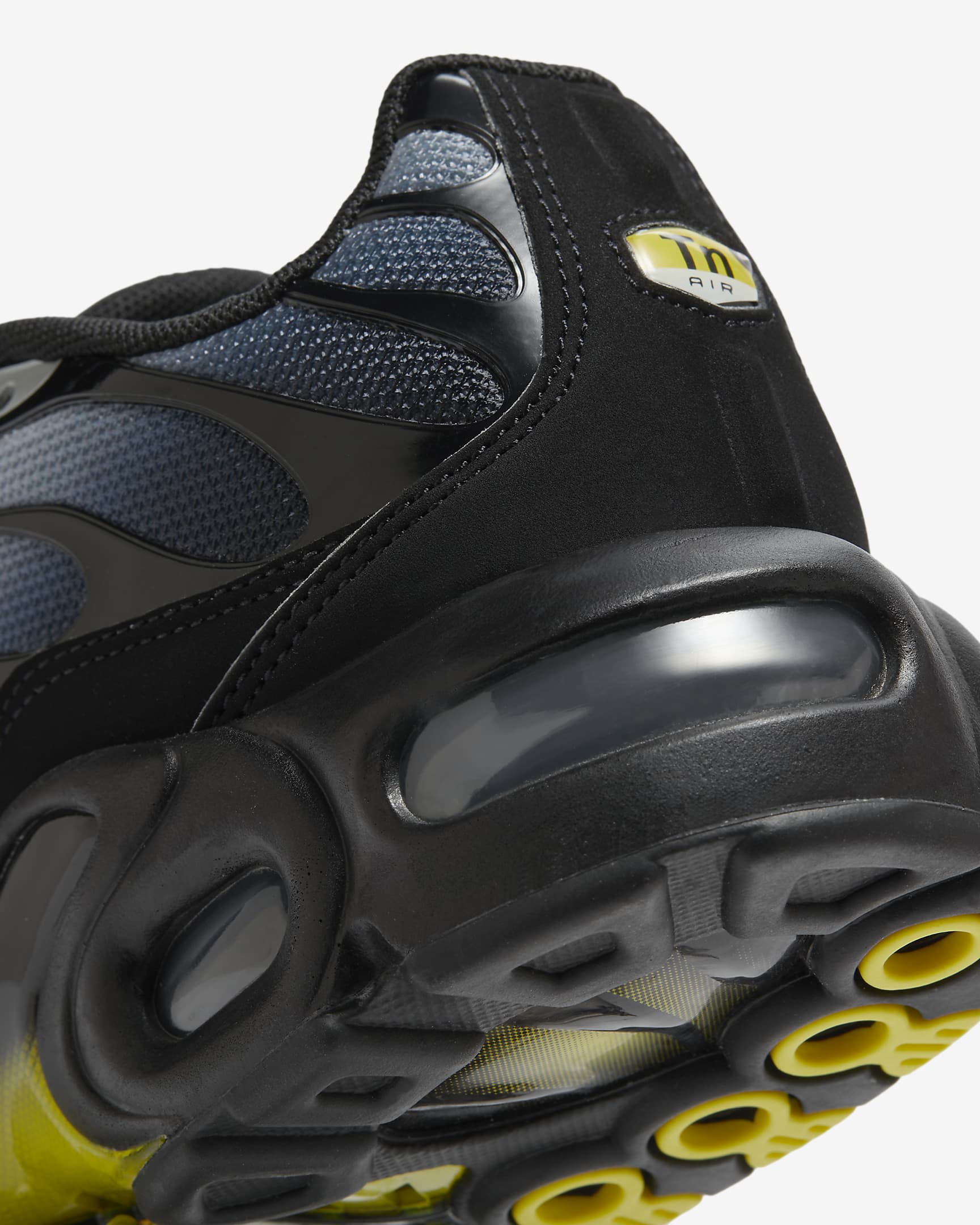 Tenis para niños grandes Nike Air Max Plus - Negro/Gris lobo/Amarillo opti