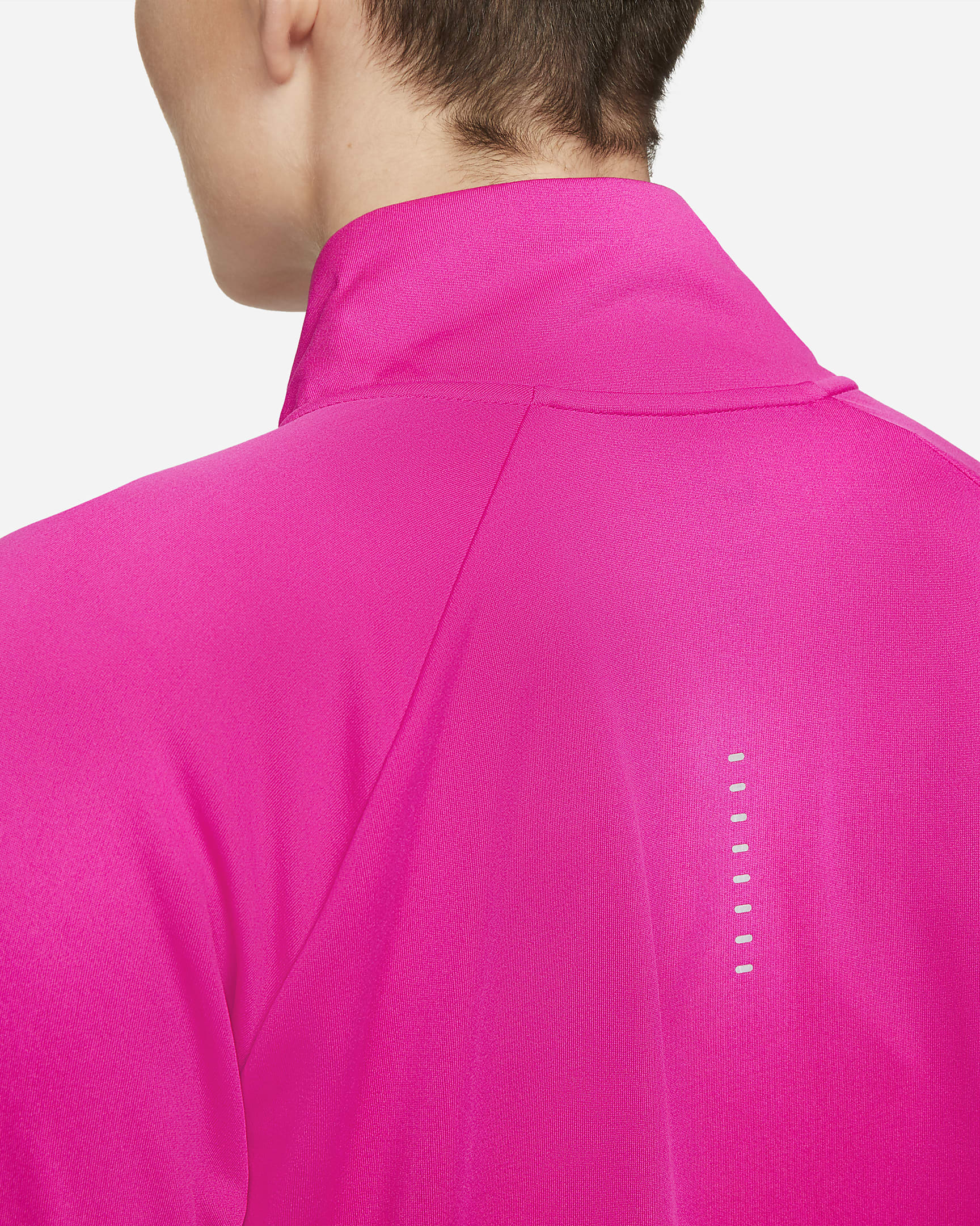 Nike DriFIT Swoosh Run Women's 1/4Zip Running Midlayer. Nike LU