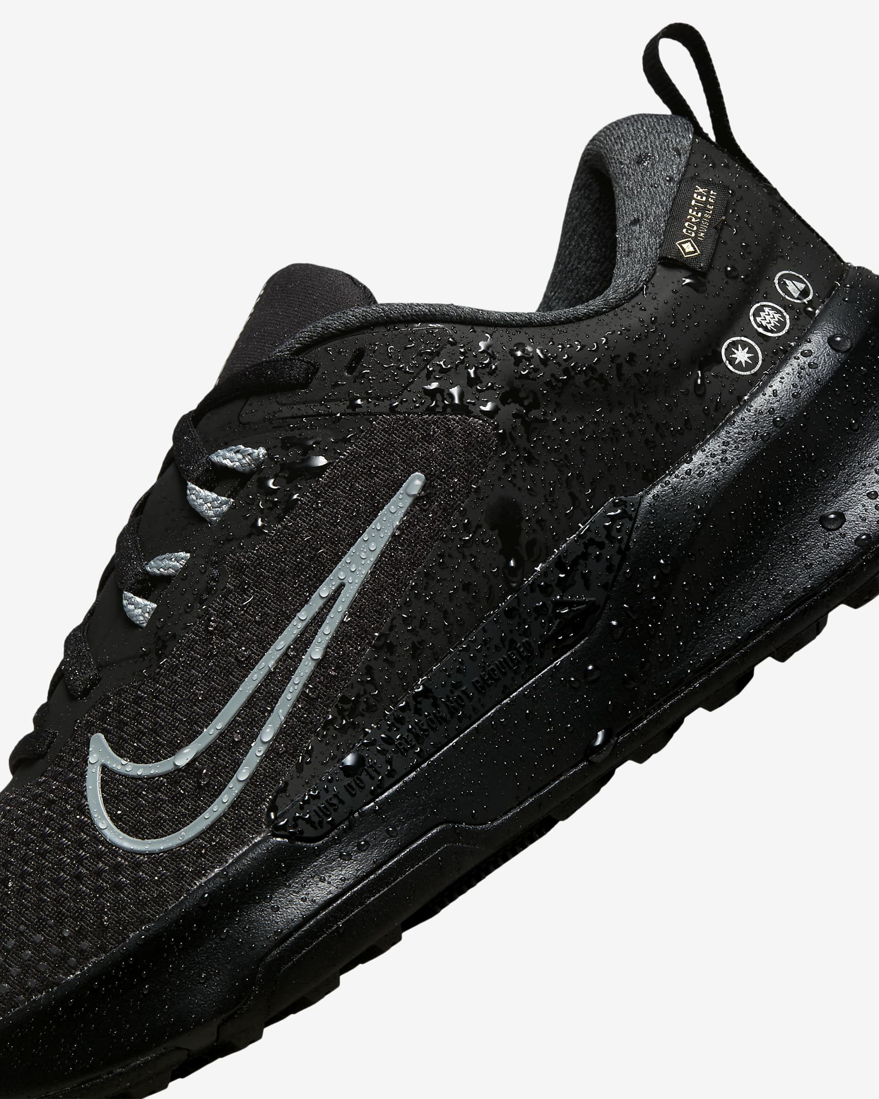 Vandtætte Nike Juniper Trail 2 GORE-TEX-trailløbesko til kvinder - sort/Anthracite/Cool Grey