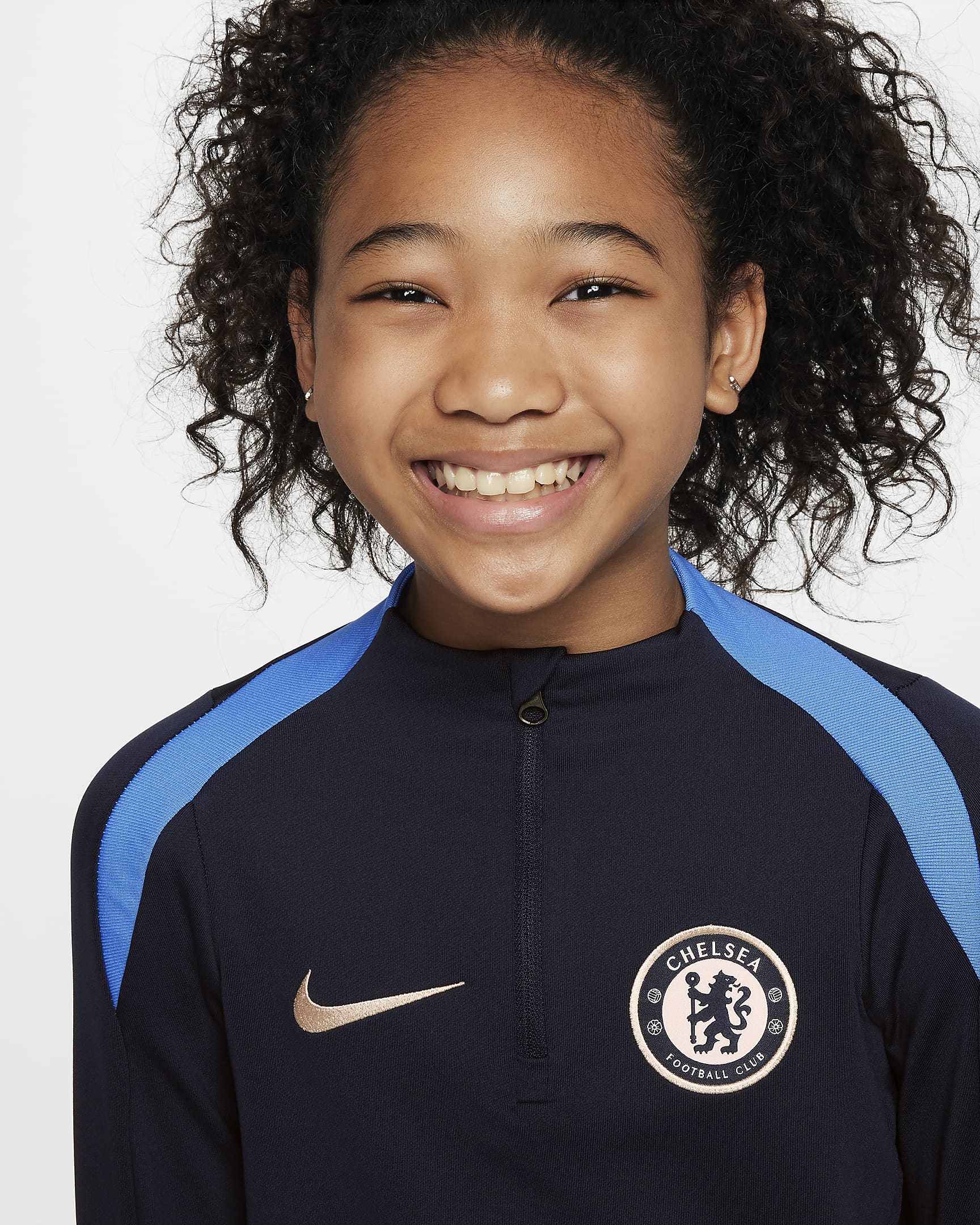 Chelsea F.C. Strike Older Kids' Nike Dri-FIT Football Drill Top - Obsidian/Obsidian/Light Photo Blue/Guava Ice