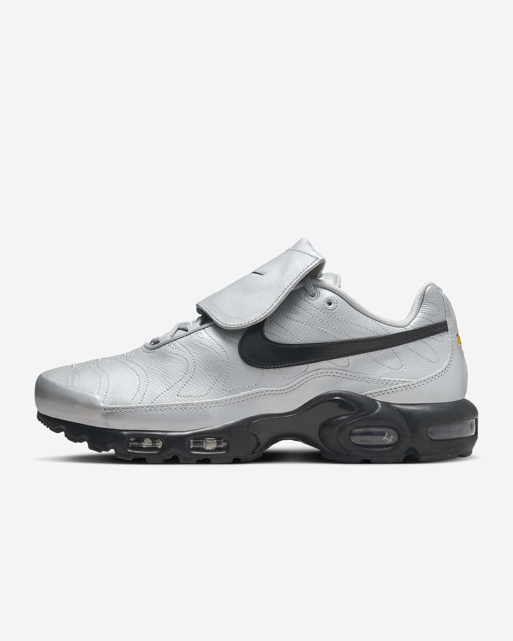 Nike Air Max Plus Men's Shoes - Wolf Grey/Metallic Silver/Black