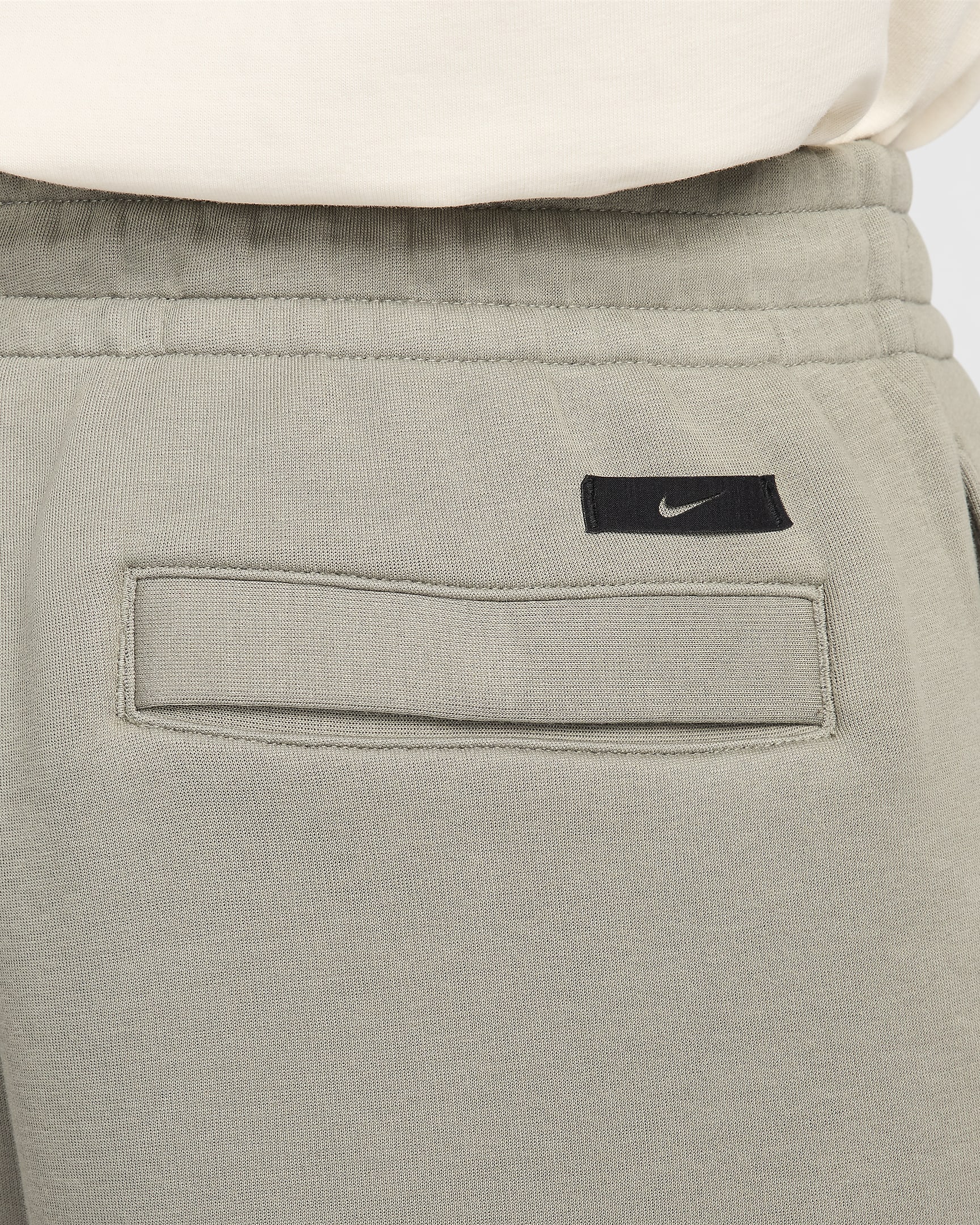 Calções de lã cardada Nike Sportswear Tech Fleece Reimagined para homem - Dark Stucco