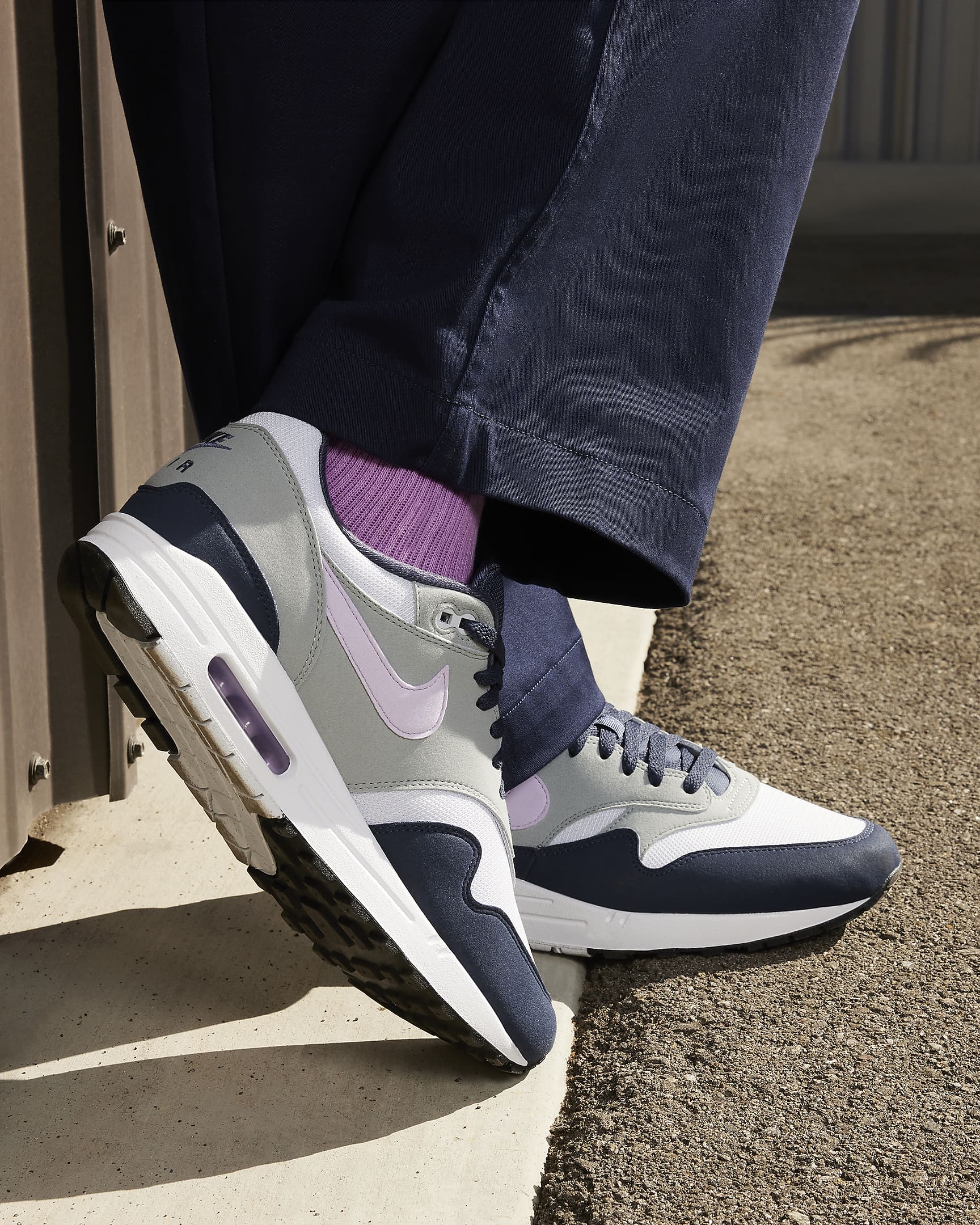 Nike Air Max 1-sko til mænd - Football Grey/Thunder Blue/Light Pumice/Lilac Bloom