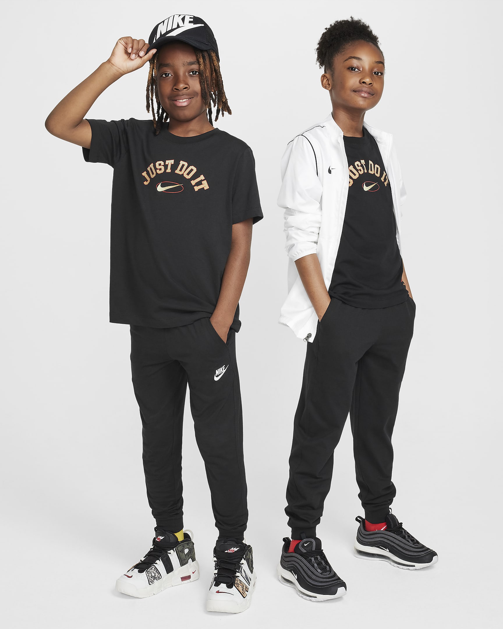 Nike Sportswear T-Shirt für ältere Kinder - Schwarz