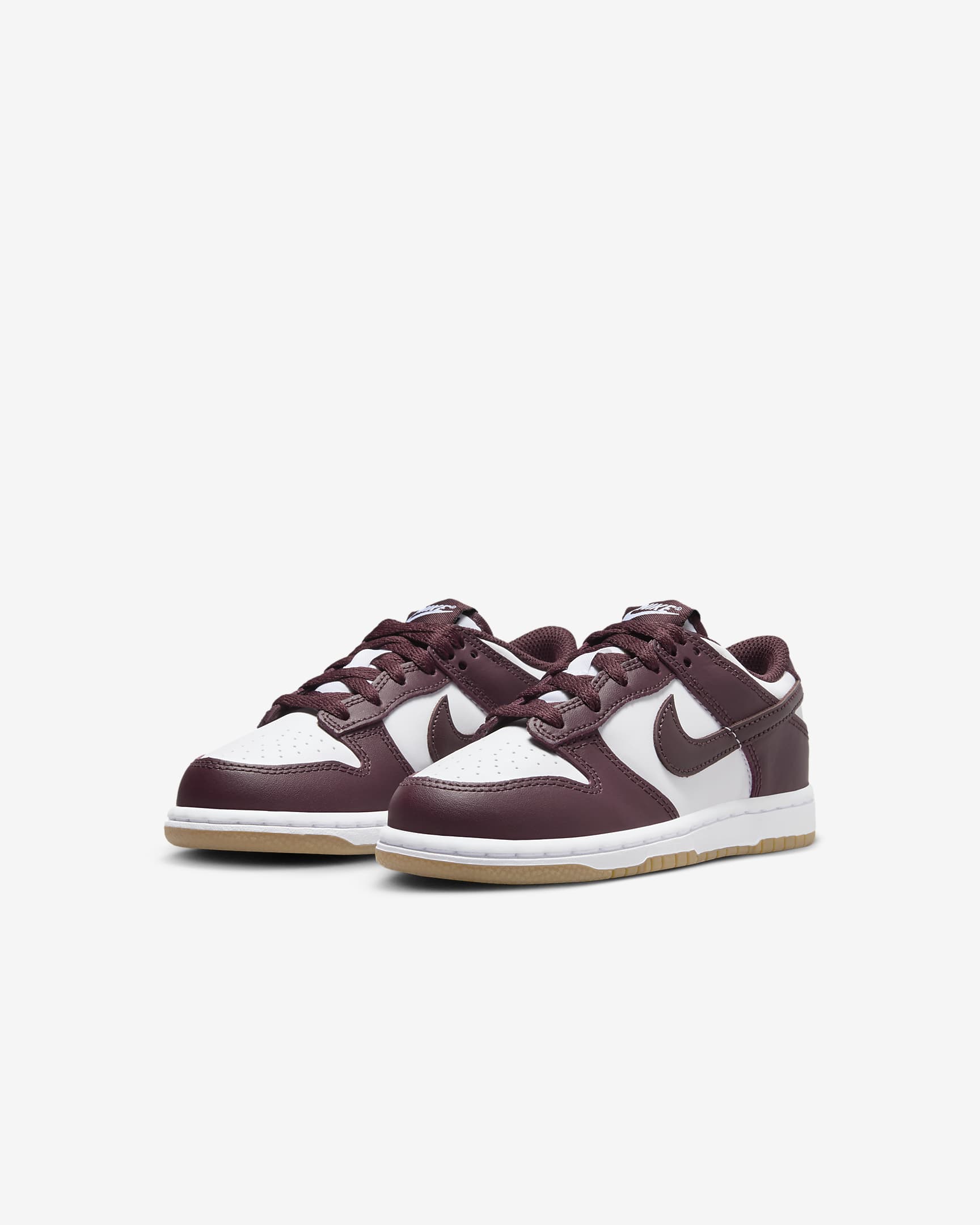 Nike Dunk Low-sko til mindre børn - hvid/Gum Light Brown/Burgundy Crush