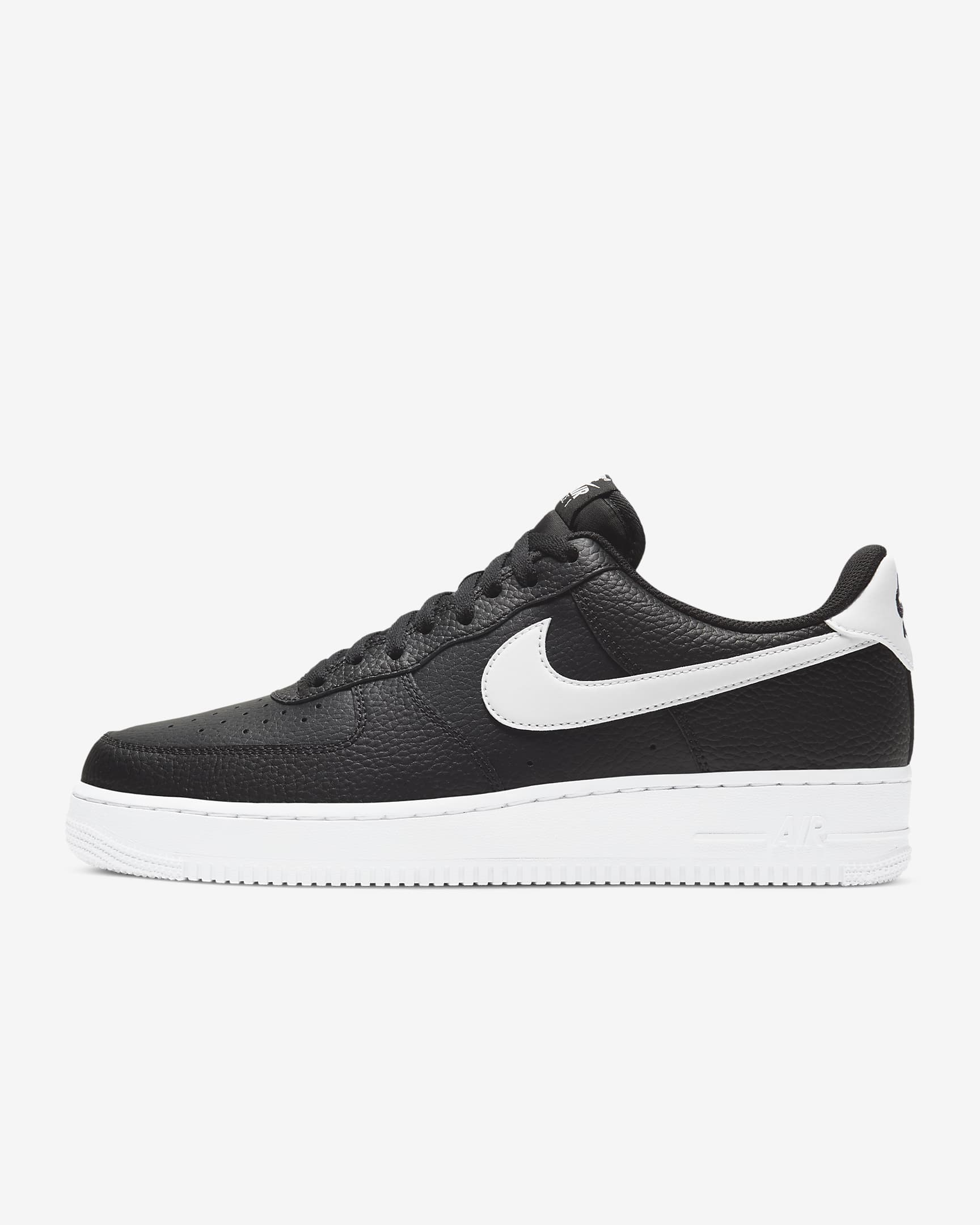 Nike Air Force 1 '07 férficipő - Fekete/Fehér