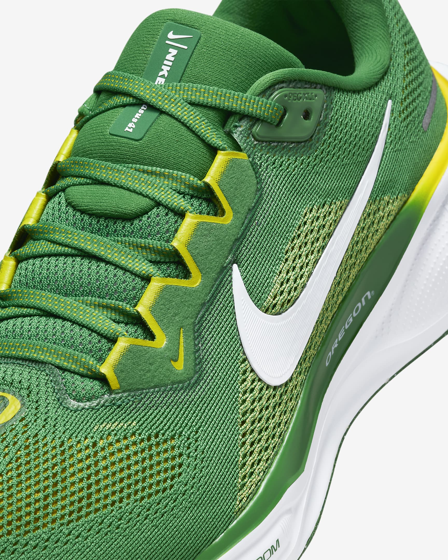 Tenis de correr en pavimento universitarios Nike para hombre Oregon Pegasus 41 - Verde manzana/Blanco/Amarillo strike/Blanco