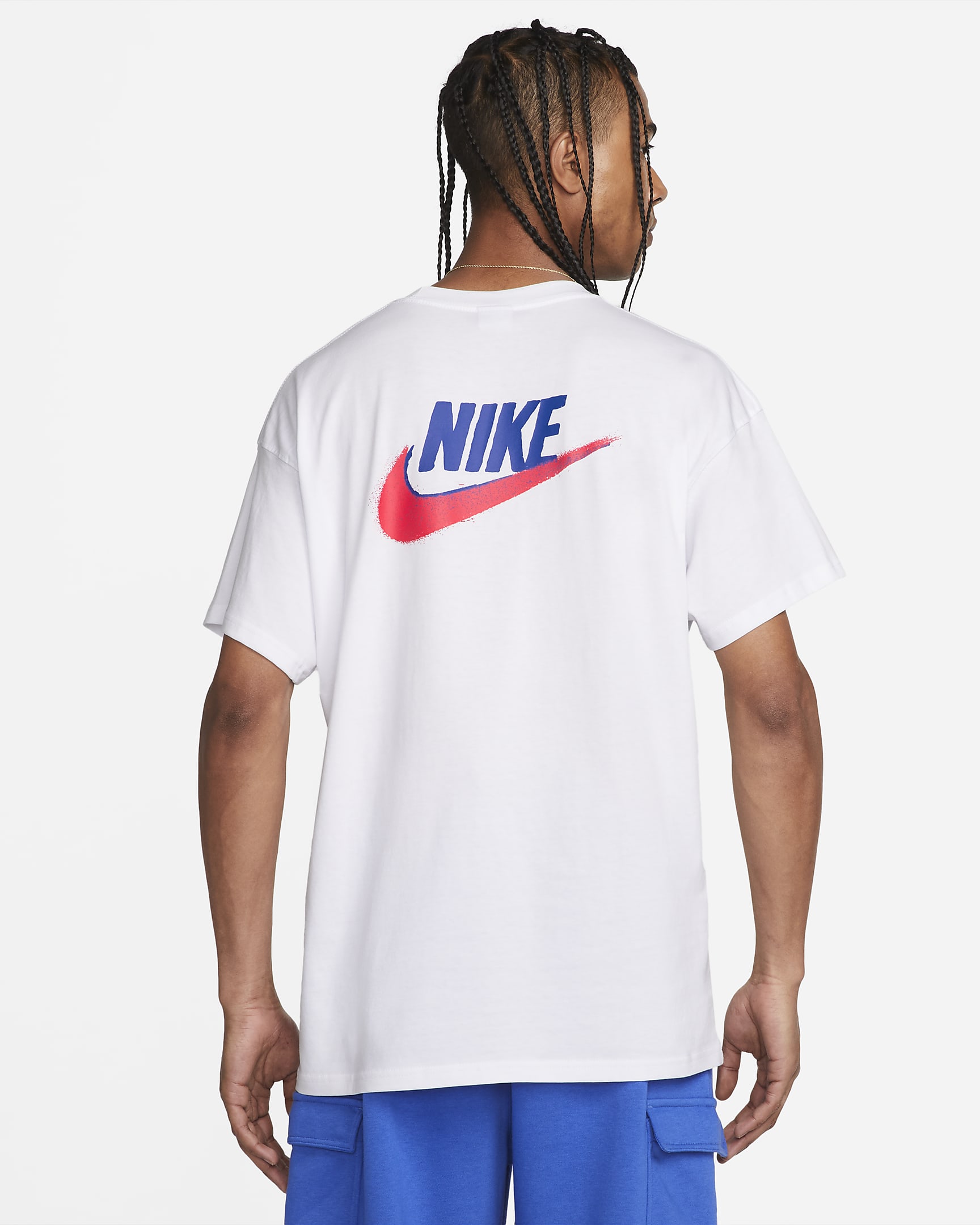 Tshirt Nike Sportswear Standard Issue Uomo. Nike IT