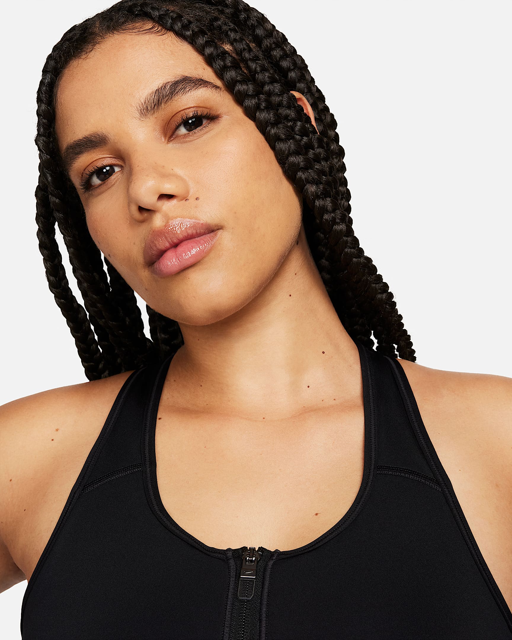 Nike Swoosh Women's MediumSupport Padded ZipFront Sports Bra. Nike SE