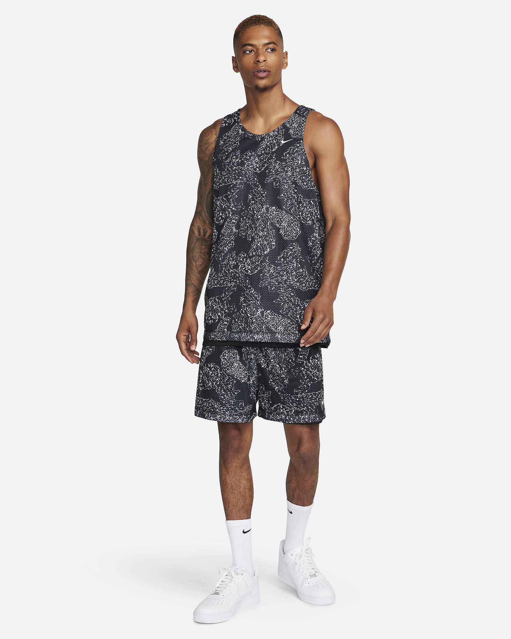 Nike DriFIT Standard Issue Men's 15cm (approx.) Reversible Basketball