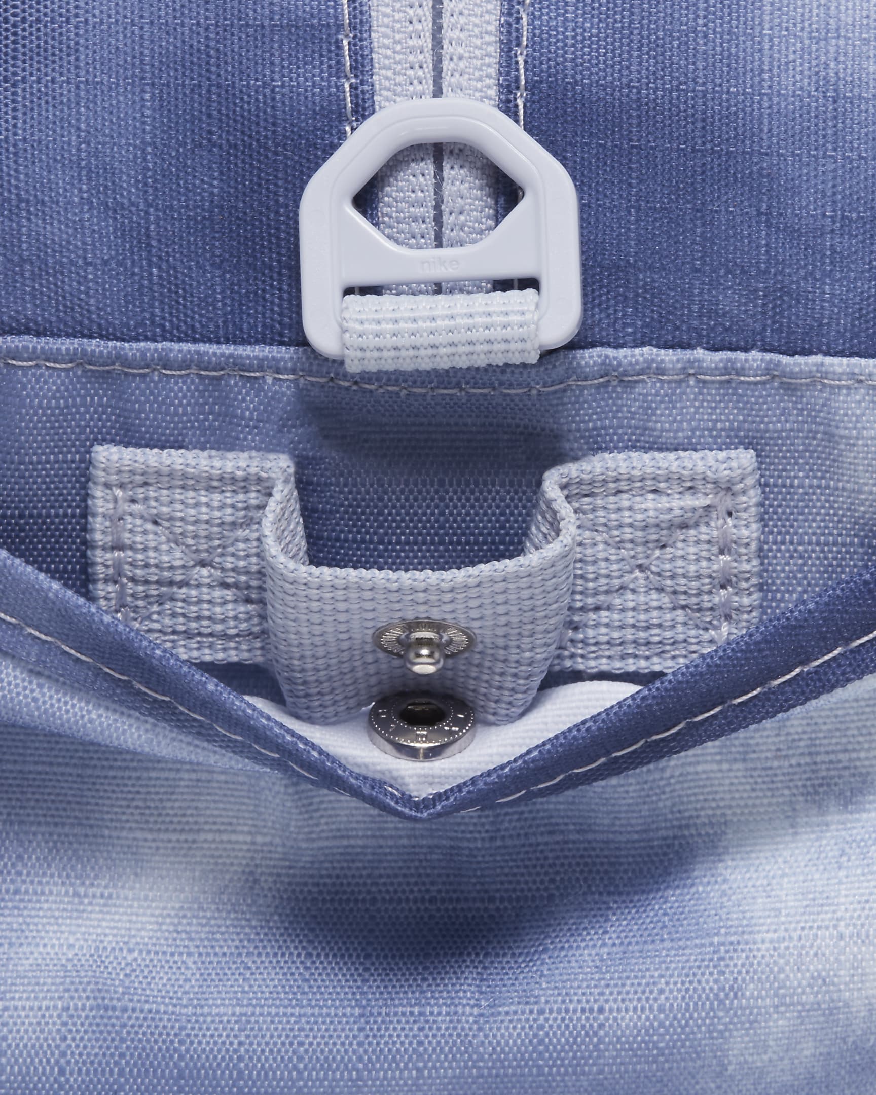 Nike Gym Club Women's Printed Training Duffel Bag. Nike JP