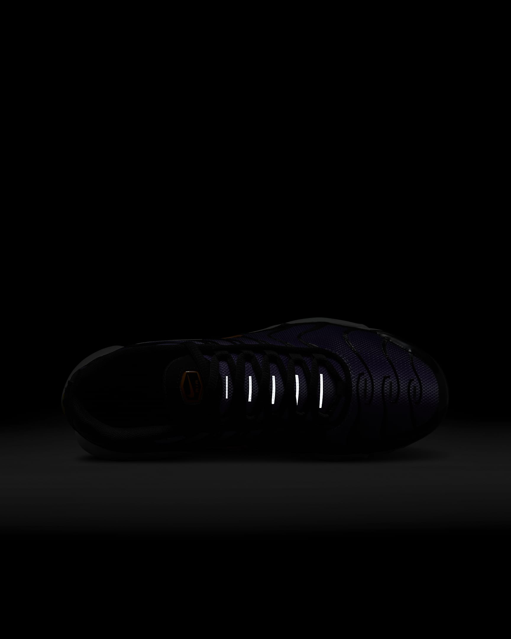 Buty dla dużych dzieci Nike Air Max Plus - Czerń/Voltage Purple/Purple Agate/Total Orange