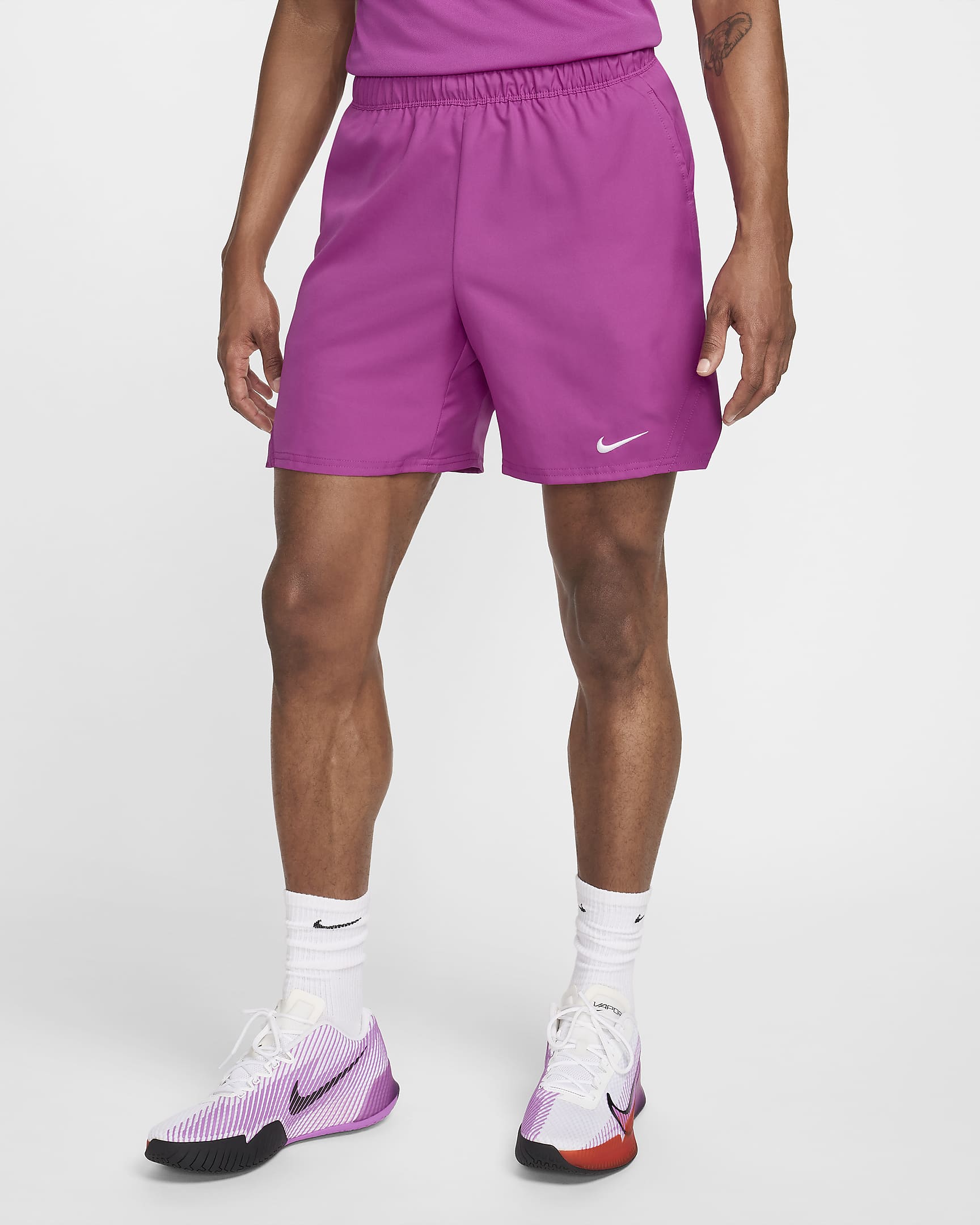 NikeCourt Victory Men's Dri-FIT 18cm (approx.) Tennis Shorts - Hot Fuchsia/White