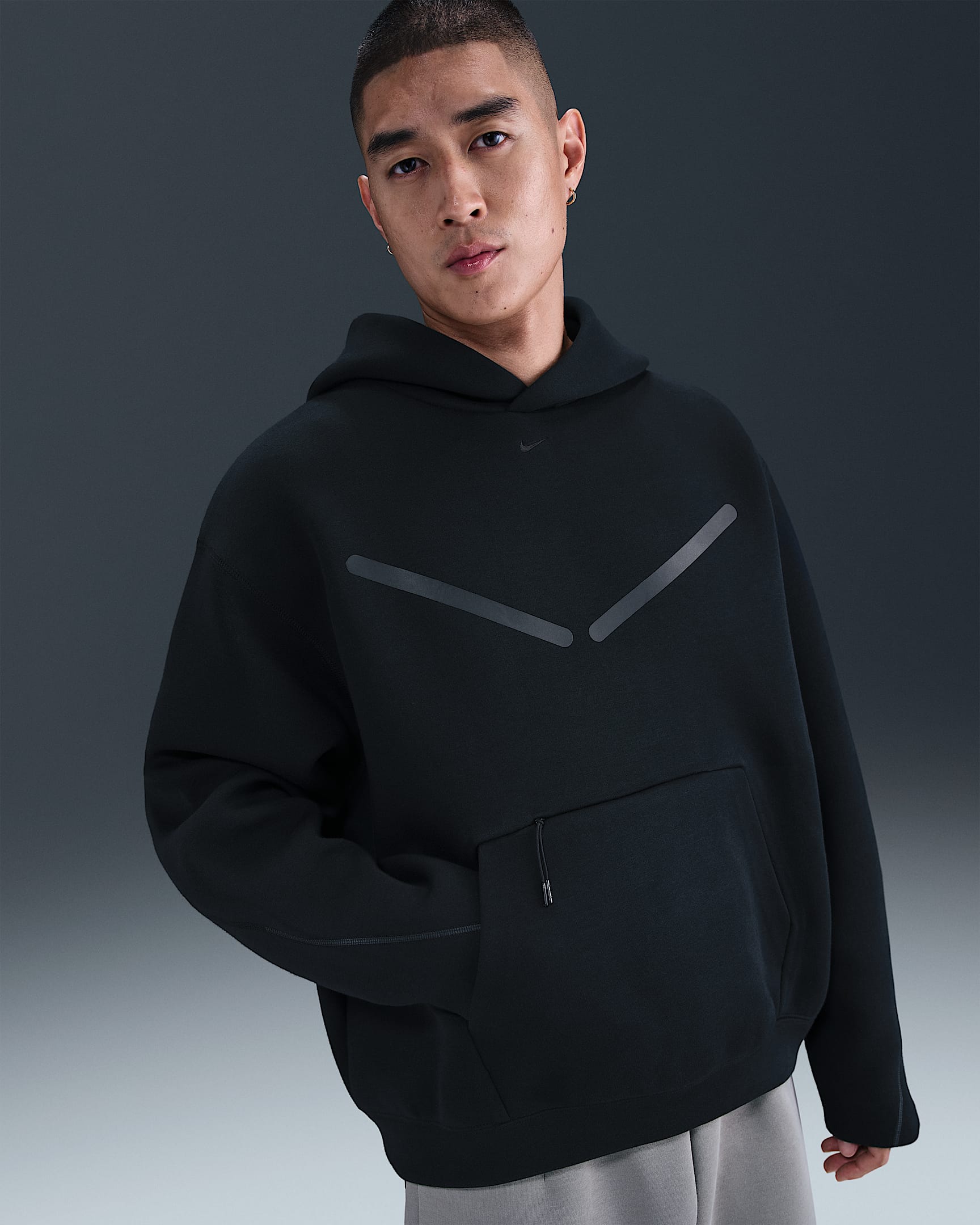 Nike Tech Men's Pullover Hoodie With Reflective Design Accents - Black/Black