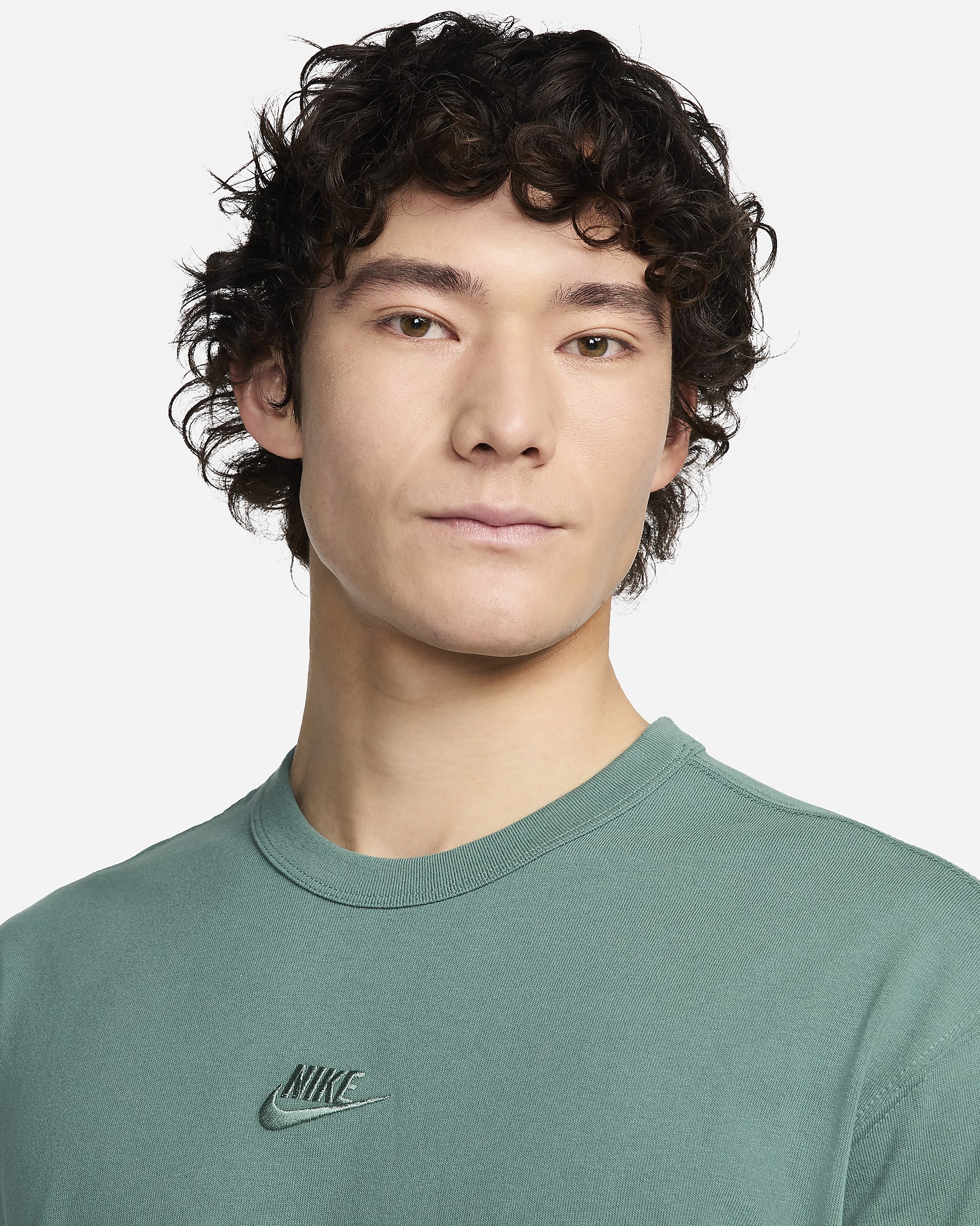 Nike Sportswear Premium Essentials 男款 T 恤 - Bicoastal