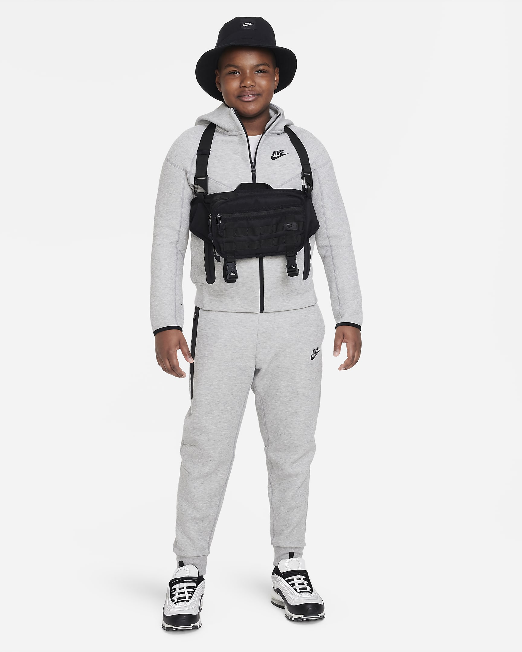 Nike Sportswear Tech Fleece Big Kids' (Boys') Full-Zip Hoodie (Extended ...