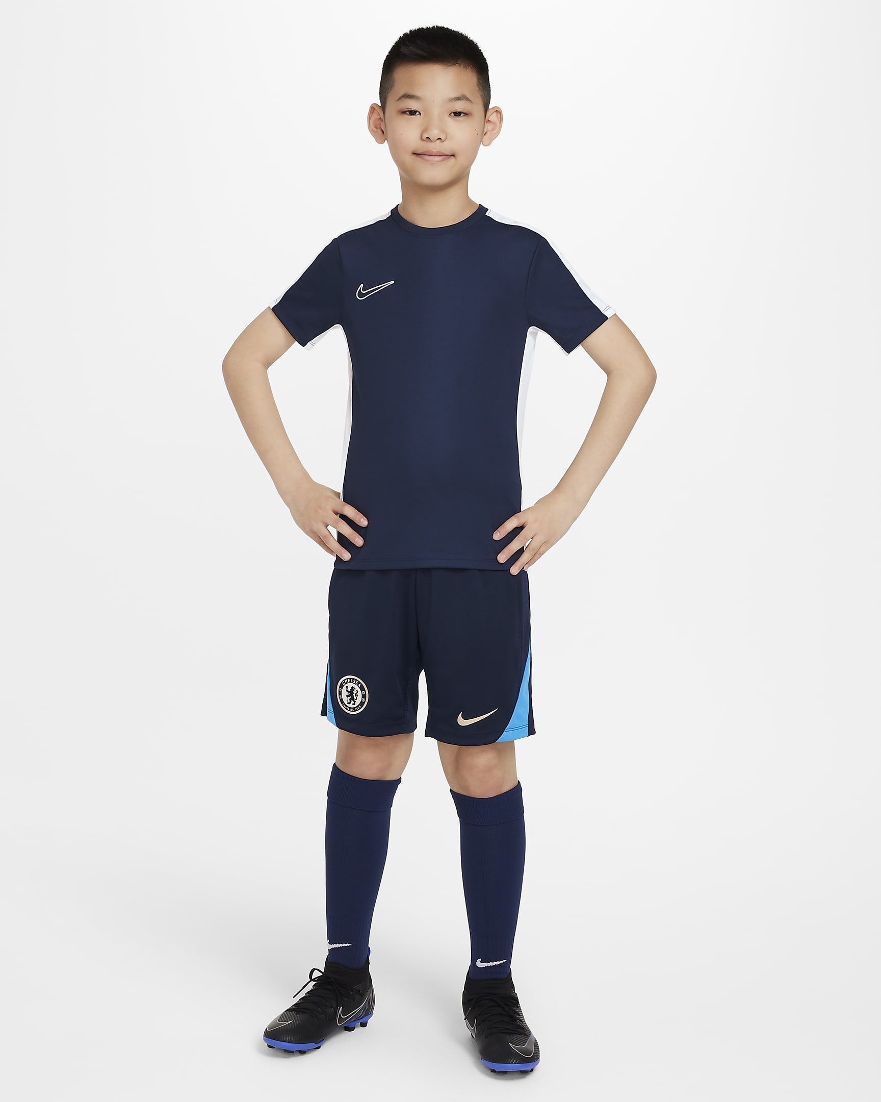 FC Chelsea Strike Nike Dri-FIT Fußball-Shorts aus Strick für jüngere Kinder - Obsidian/Light Photo Blue/Guava Ice