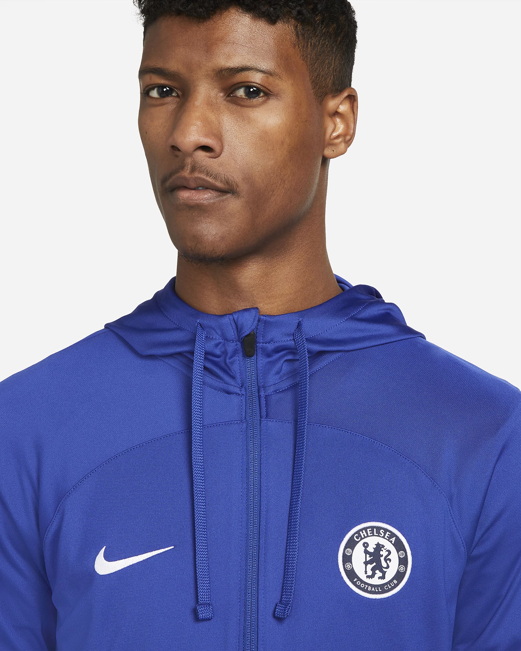 Chelsea F.C. Strike Men's Nike Dri-FIT Football Tracksuit Jacket. Nike LU