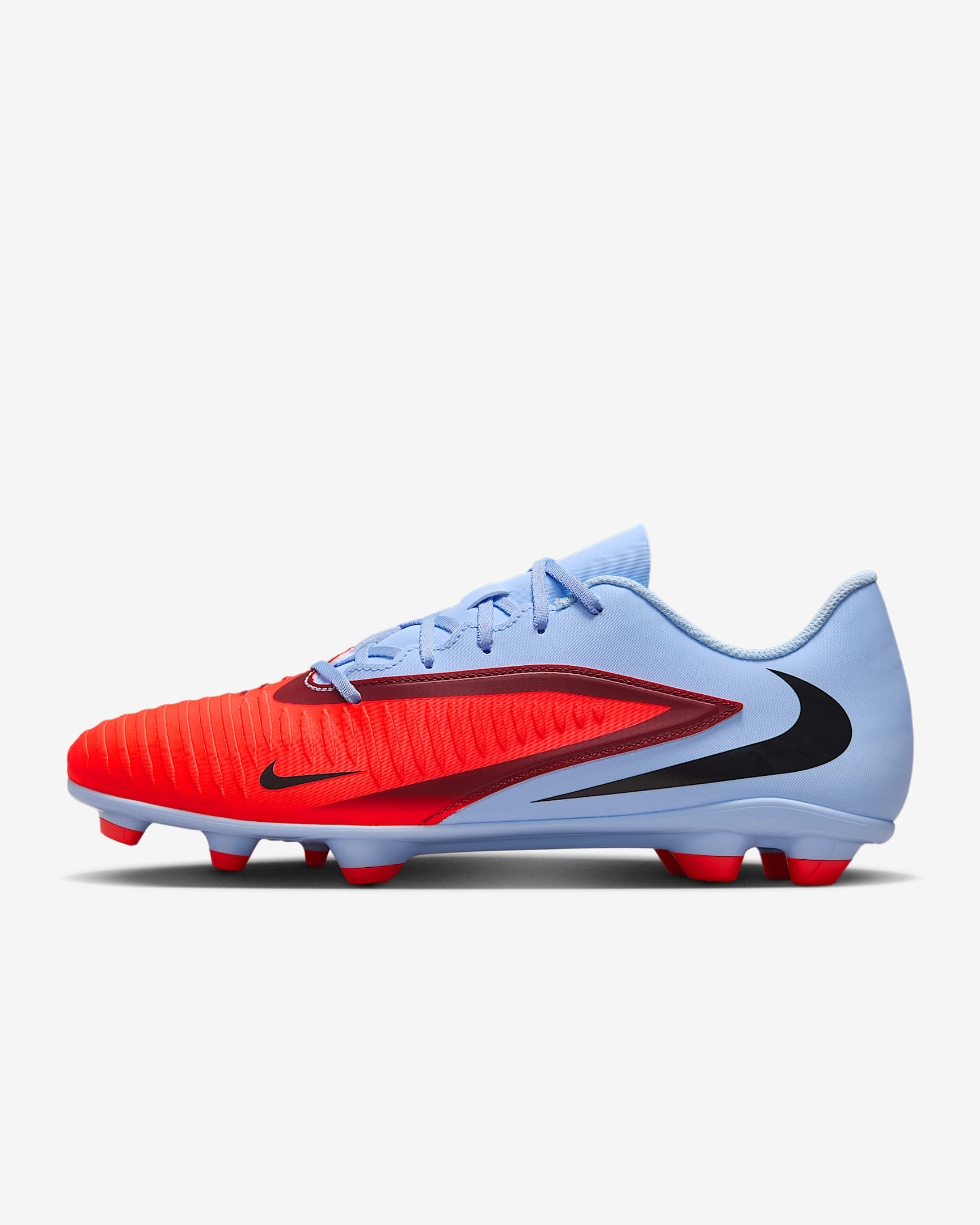 Nike Phantom 6 Low Club fotballsko til flere underlag - Royal Tint/Bright Crimson
