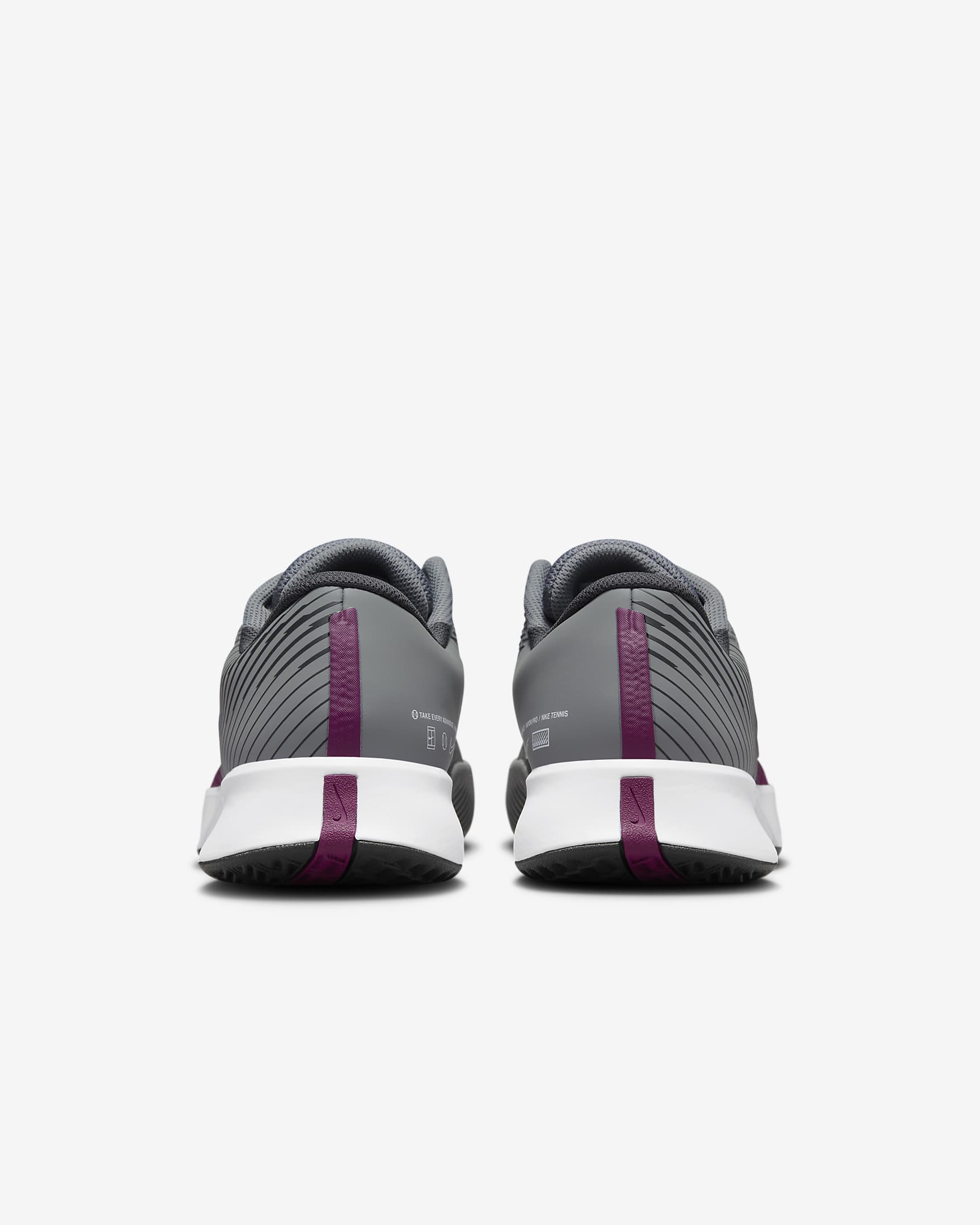 NikeCourt Air Zoom Vapor Pro 2 tennissko for grusbaner til herre - Smoke Grey/Dark Smoke Grey/Svart/Sangria