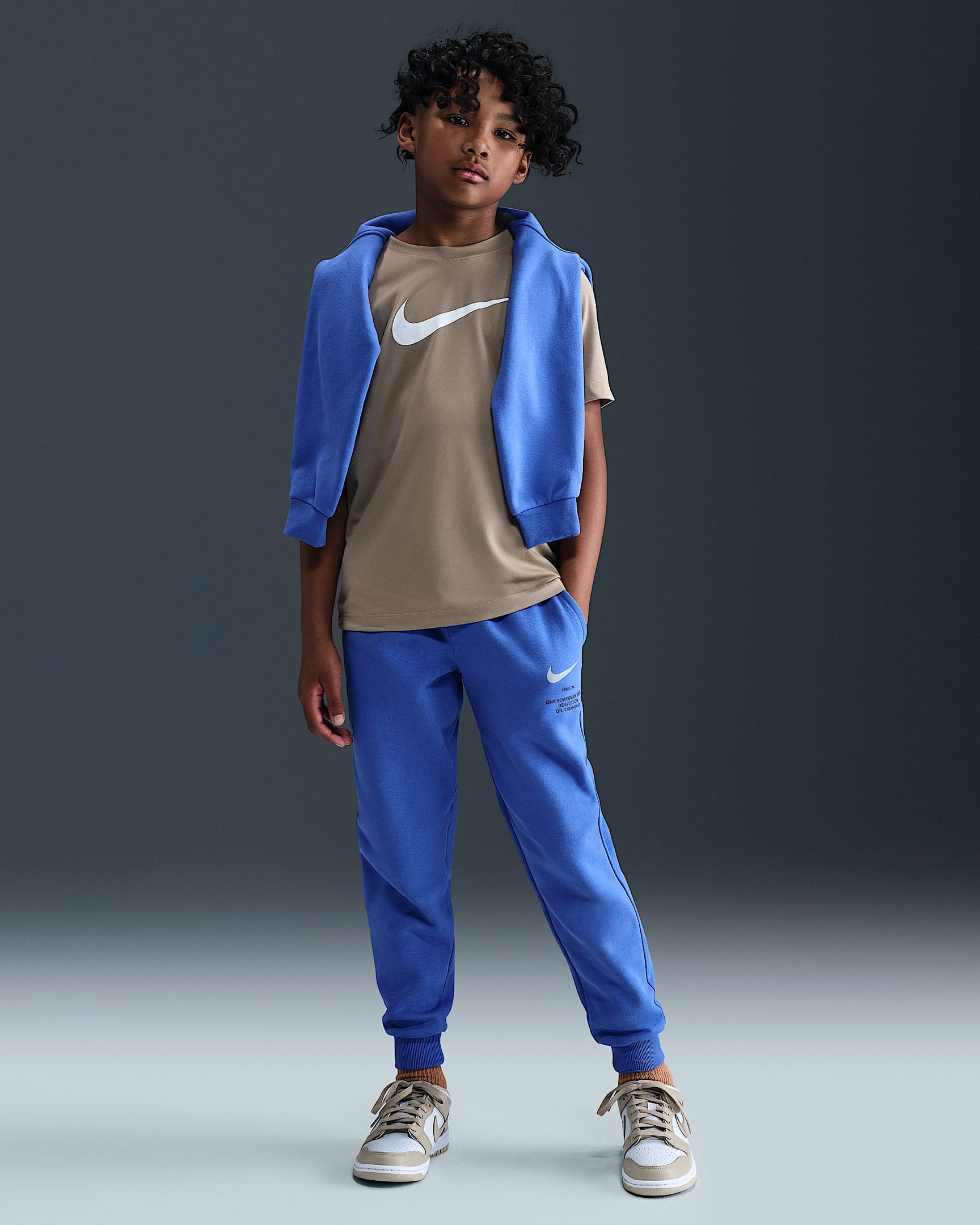 Nike Sportswear Older Kids' (Boys') Fleece Joggers - Comet Blue/Light Smoke Grey