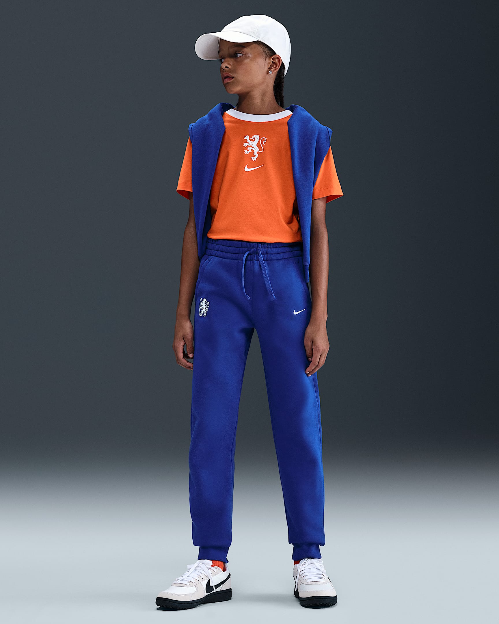 FC Chelsea Club Nike Fleece-Fußballjogger (ältere Kinder, Jungen) - Rush Blue/Weiß