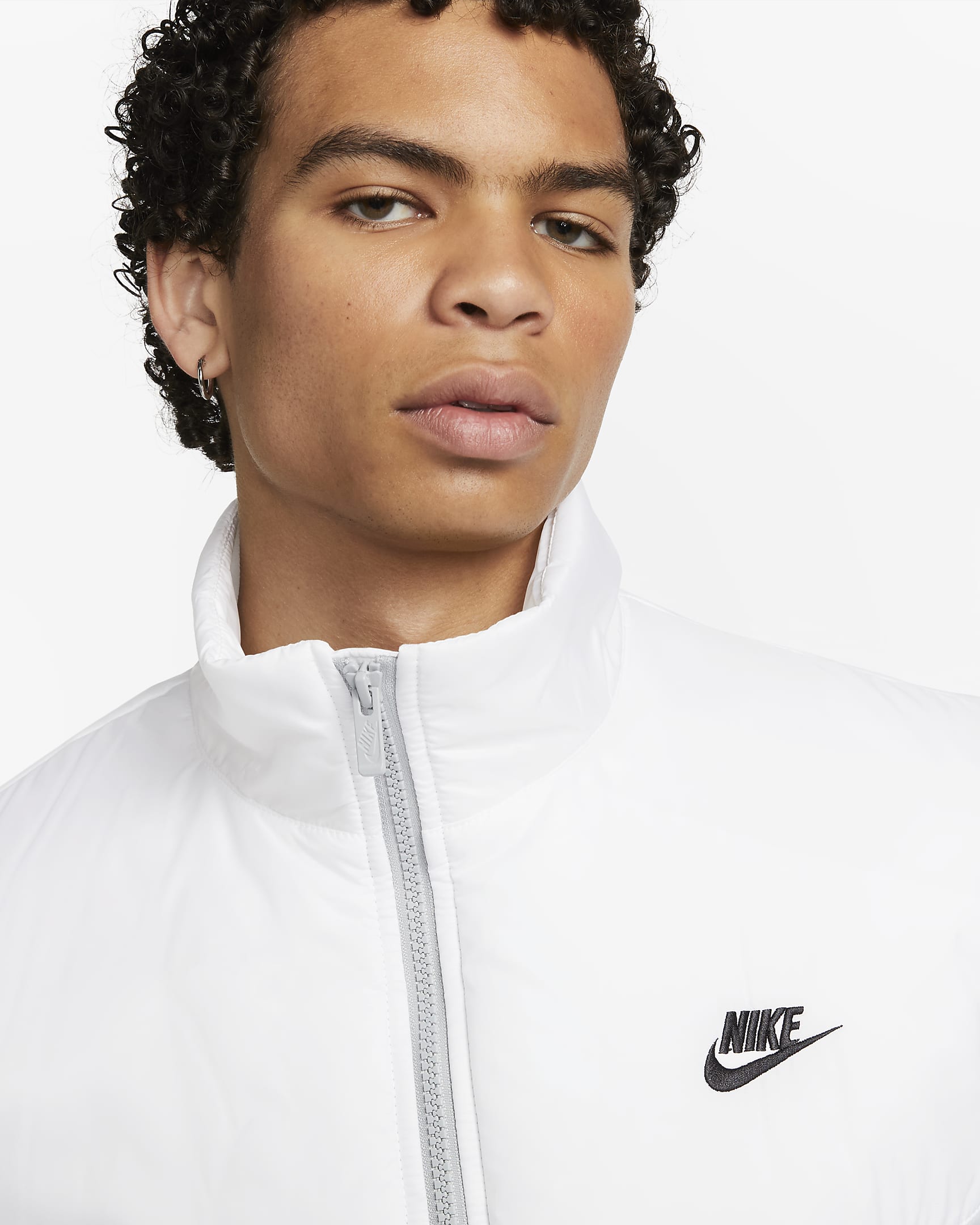 Nike Therma-FIT Windrunner Men's Midweight Puffer Gilet. Nike IE