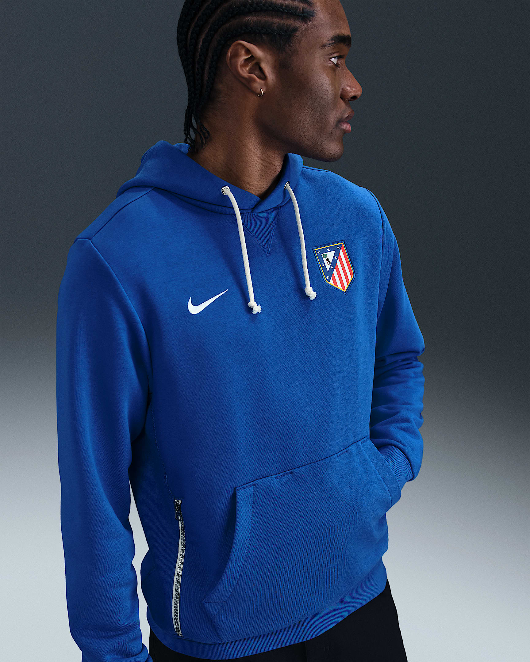 Atlético Madrid Standard Issue Men's Nike Dri-FIT Football Pullover Hoodie - Game Royal/White