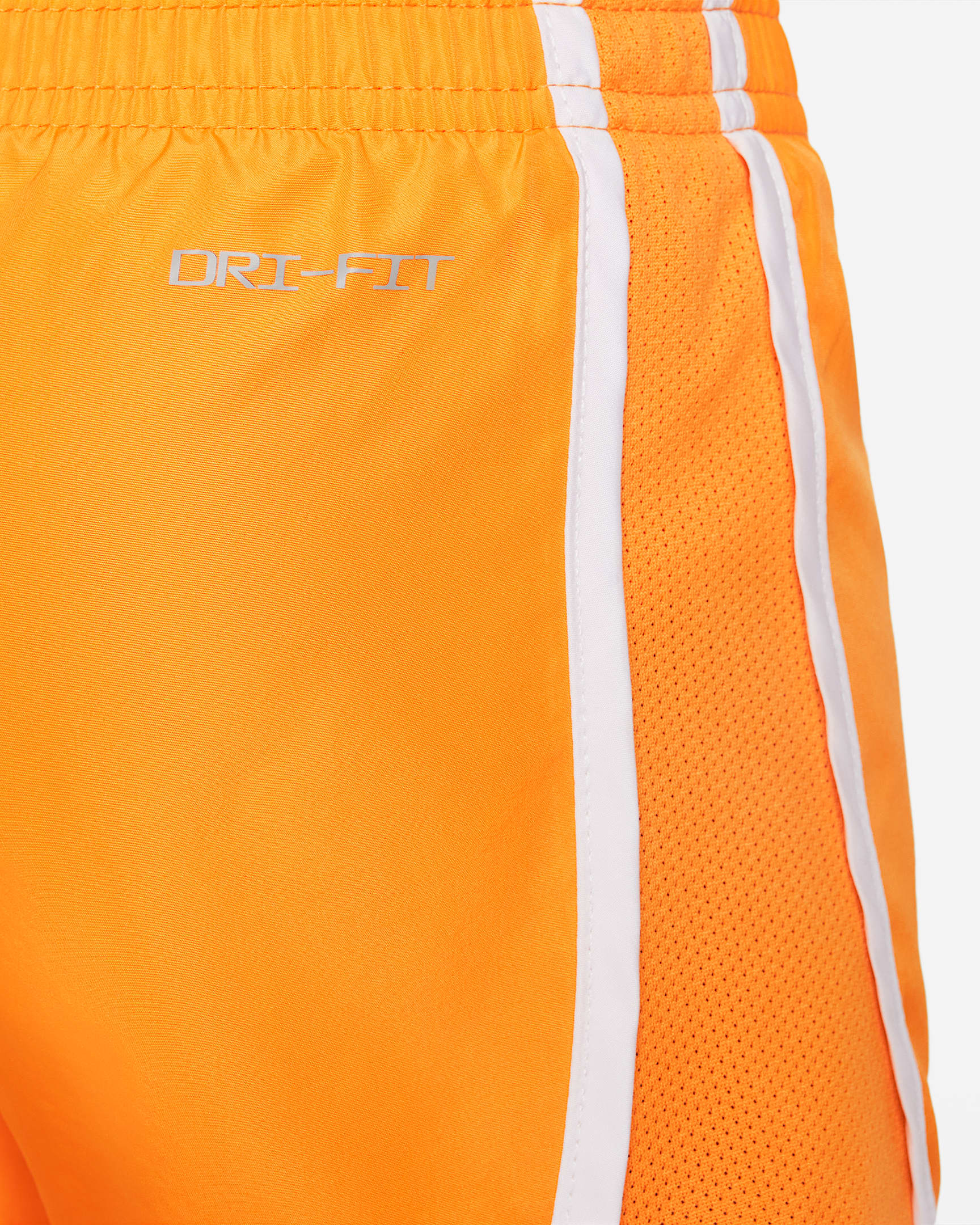 Shorts Nike DriFIT Tempo Bambini. Nike IT