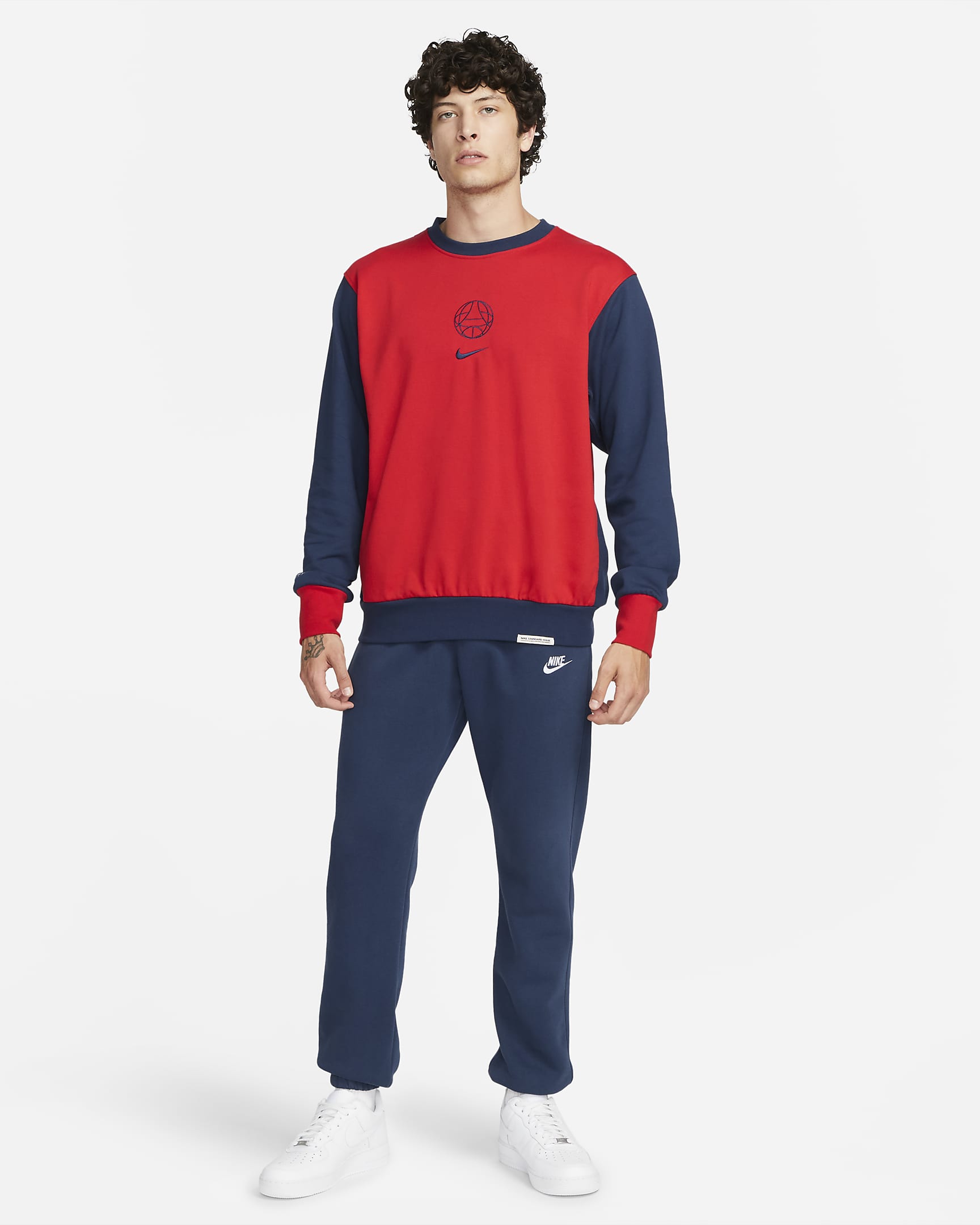 Paris Saint-Germain Men's Nike Soccer Graphic Crew-Neck Top - University Red/Midnight Navy/Midnight Navy