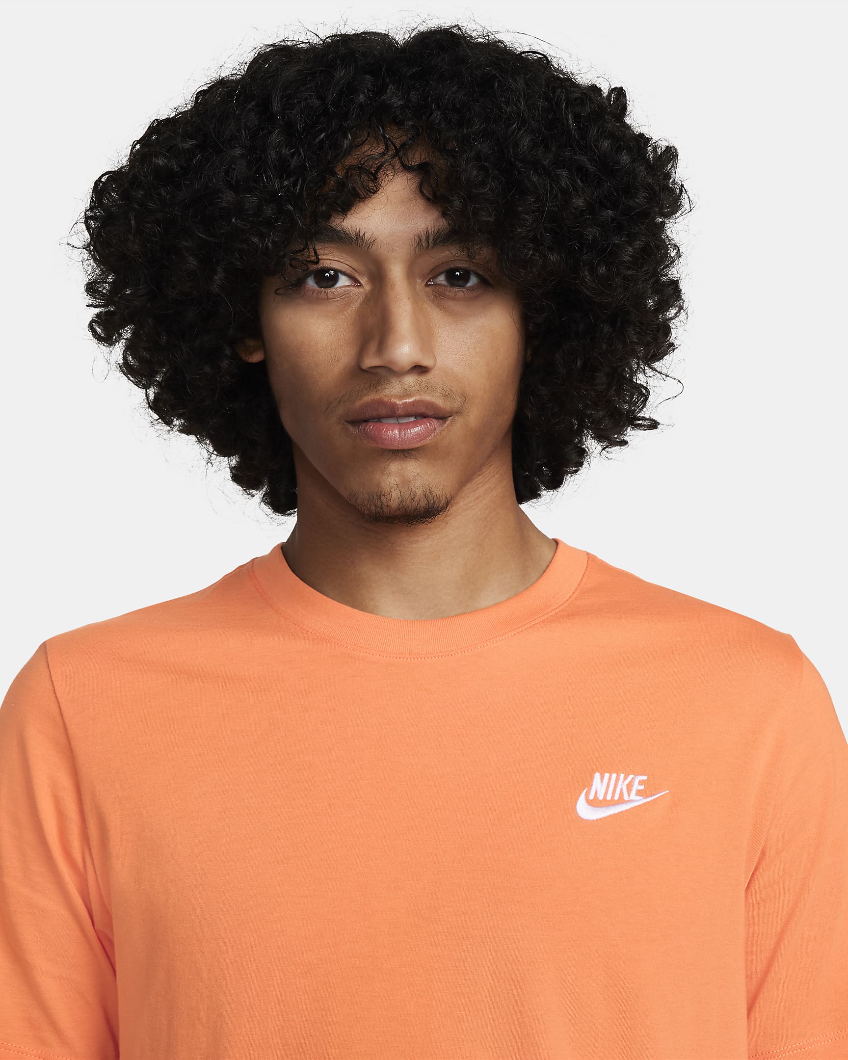 Nike Sportswear Club Men's T-Shirt - Bright Mandarin